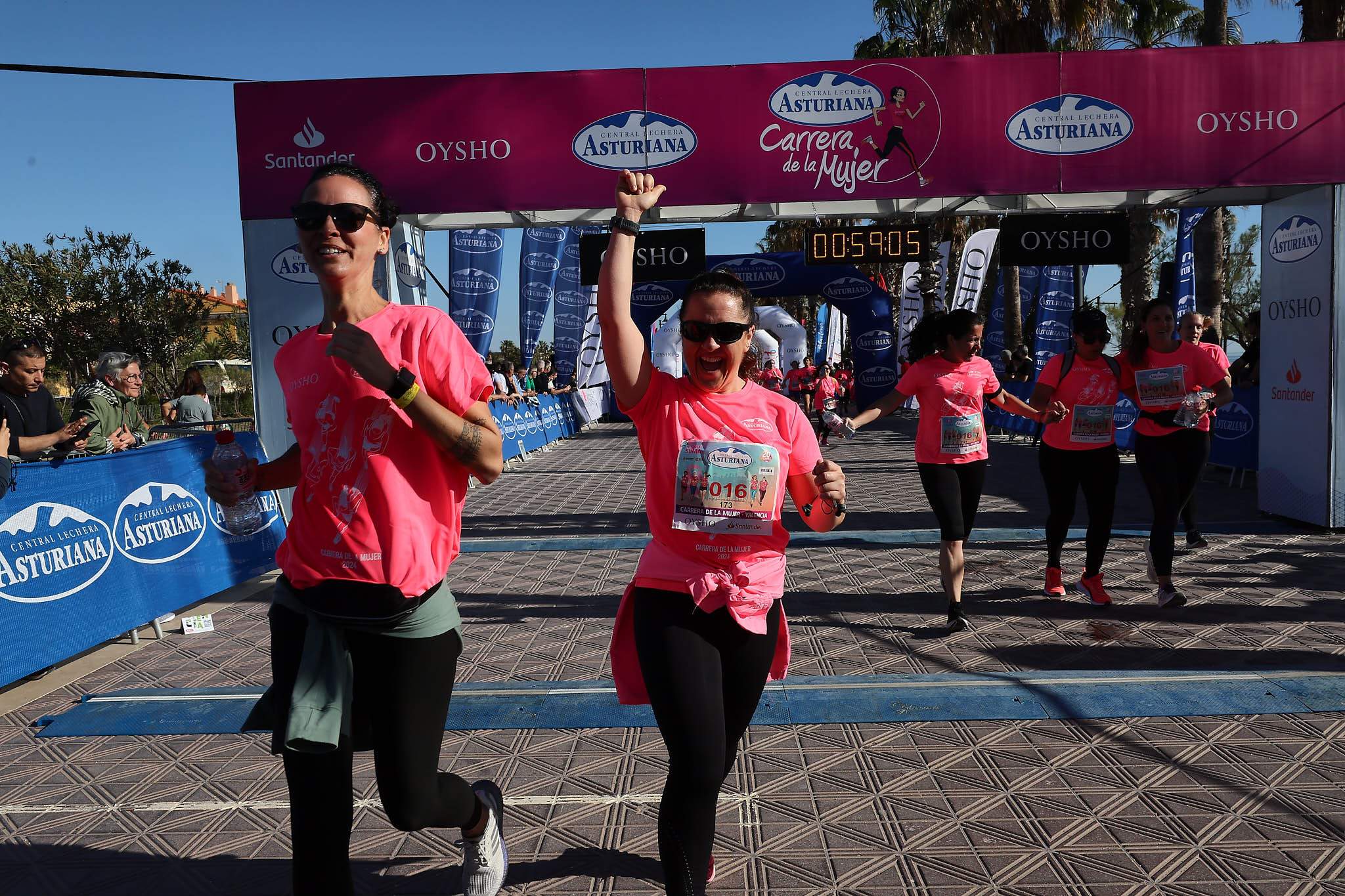 Las mejores fotos de la Carrera de la Mujer Central Lechera Asturiana de Valencia 2024. 1060