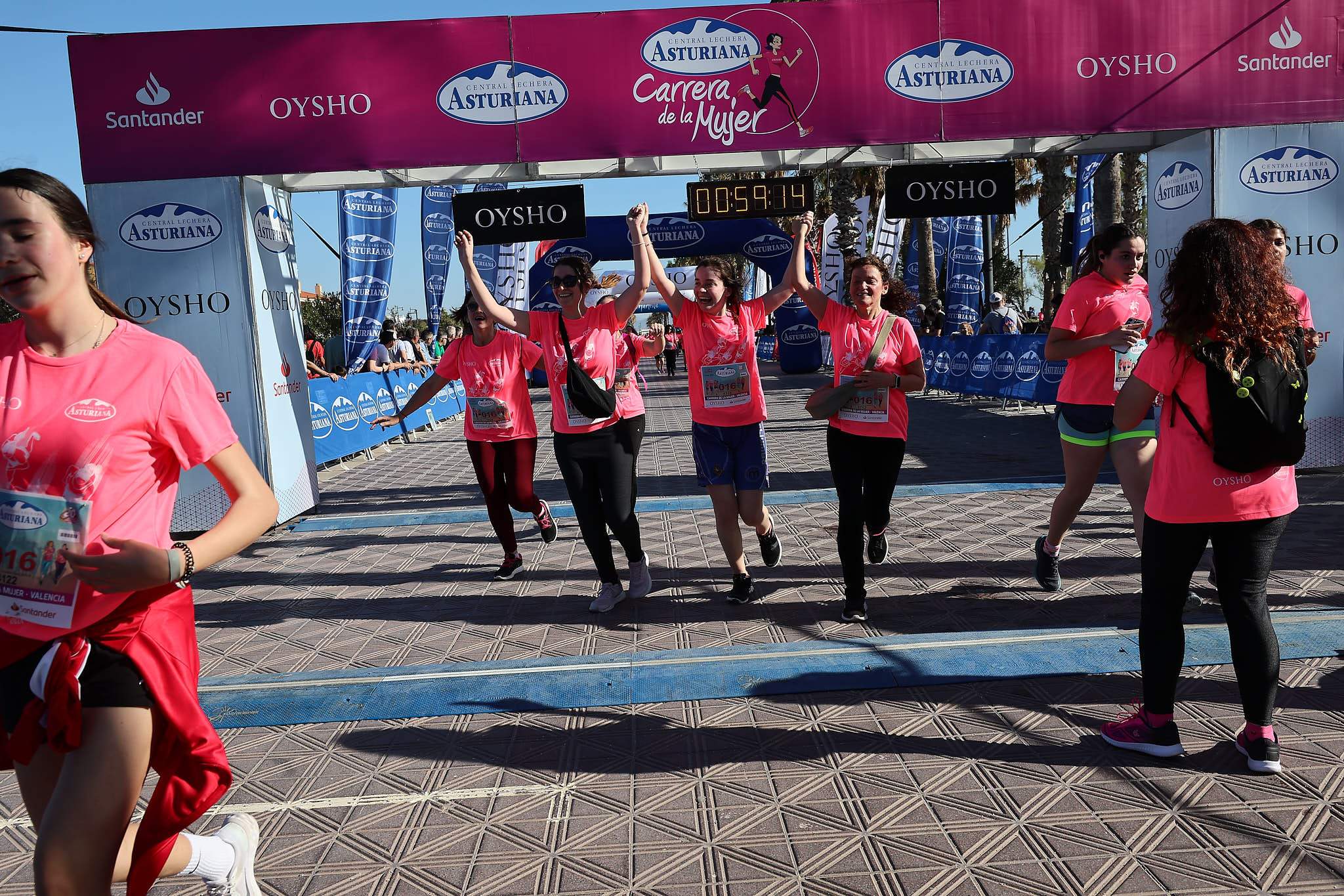 Las mejores fotos de la Carrera de la Mujer Central Lechera Asturiana de Valencia 2024. 1063
