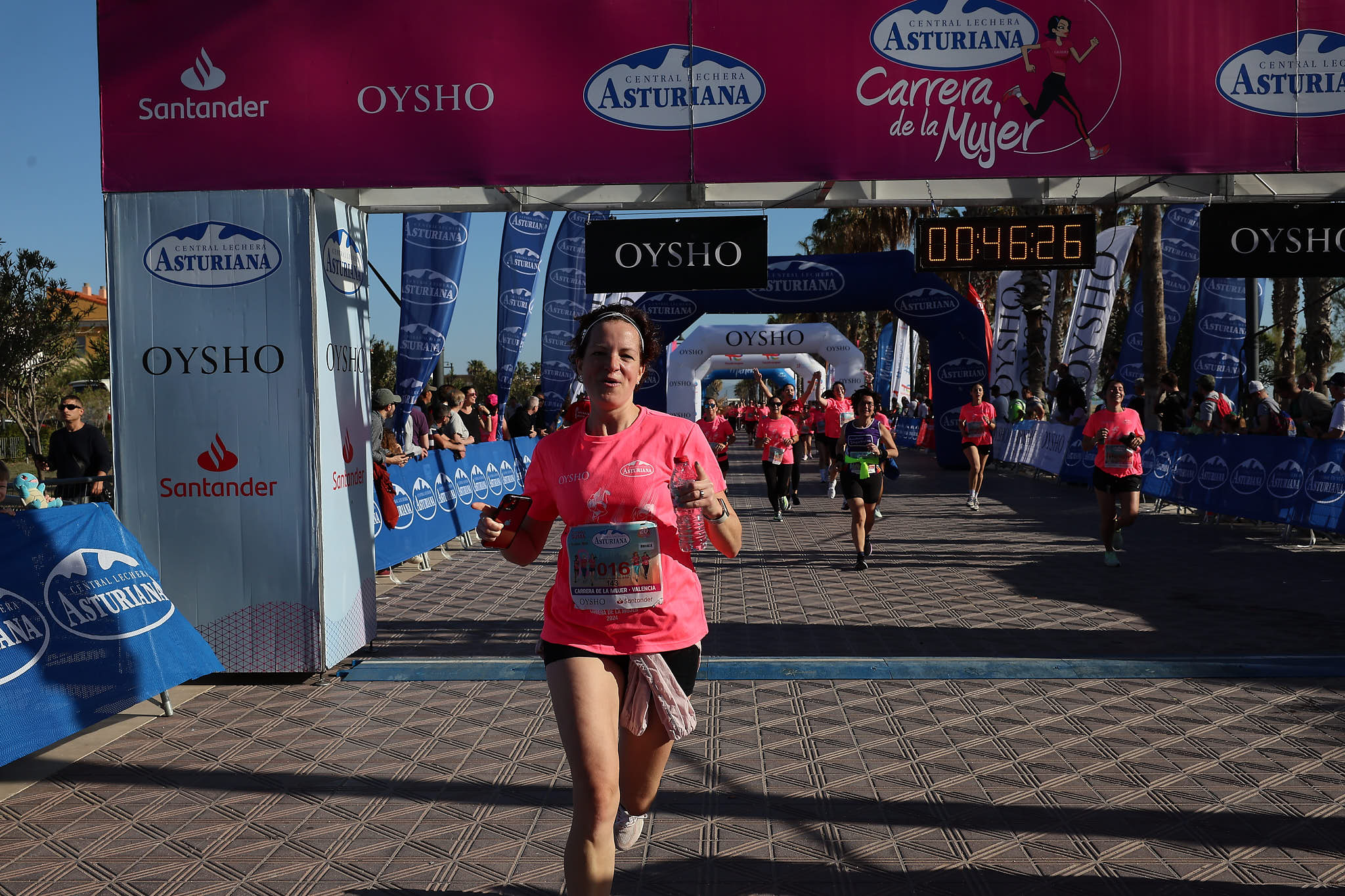 Las mejores fotos de la Carrera de la Mujer Central Lechera Asturiana de Valencia 2024. 0786