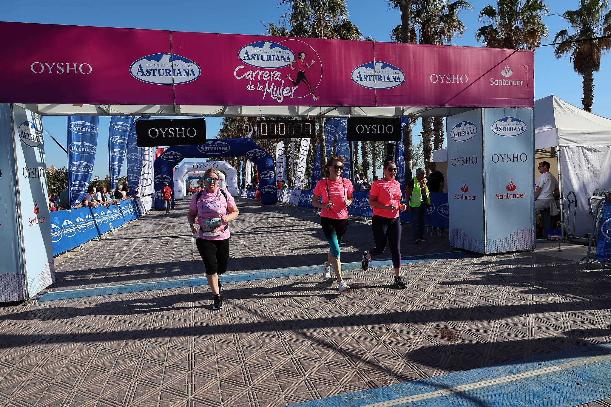 Las mejores fotos de la Carrera de la Mujer Central Lechera Asturiana de Valencia 2024. 1089