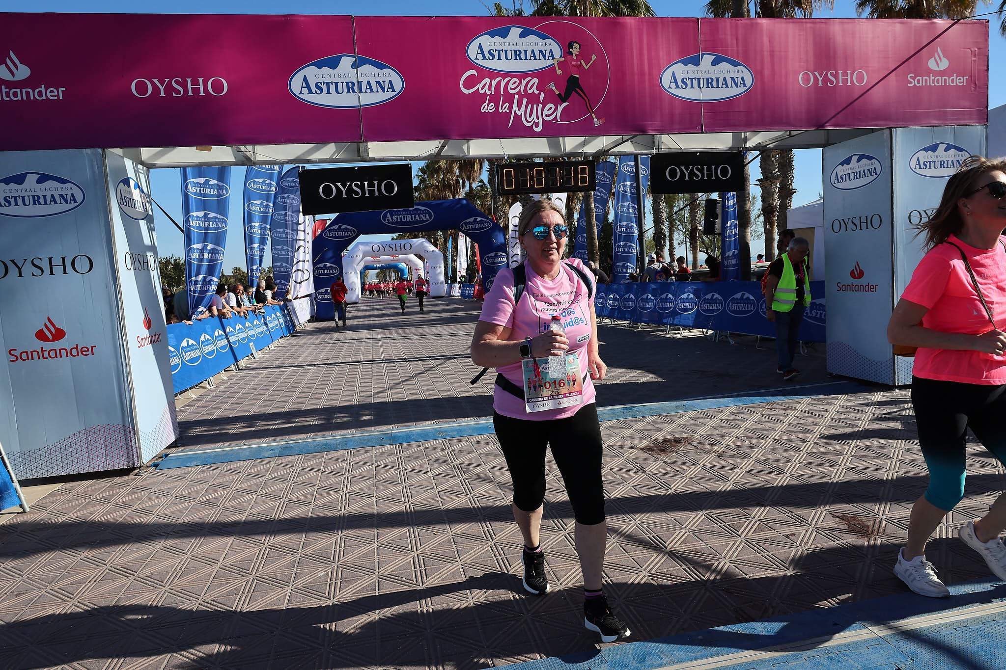 Las mejores fotos de la Carrera de la Mujer Central Lechera Asturiana de Valencia 2024. 1090