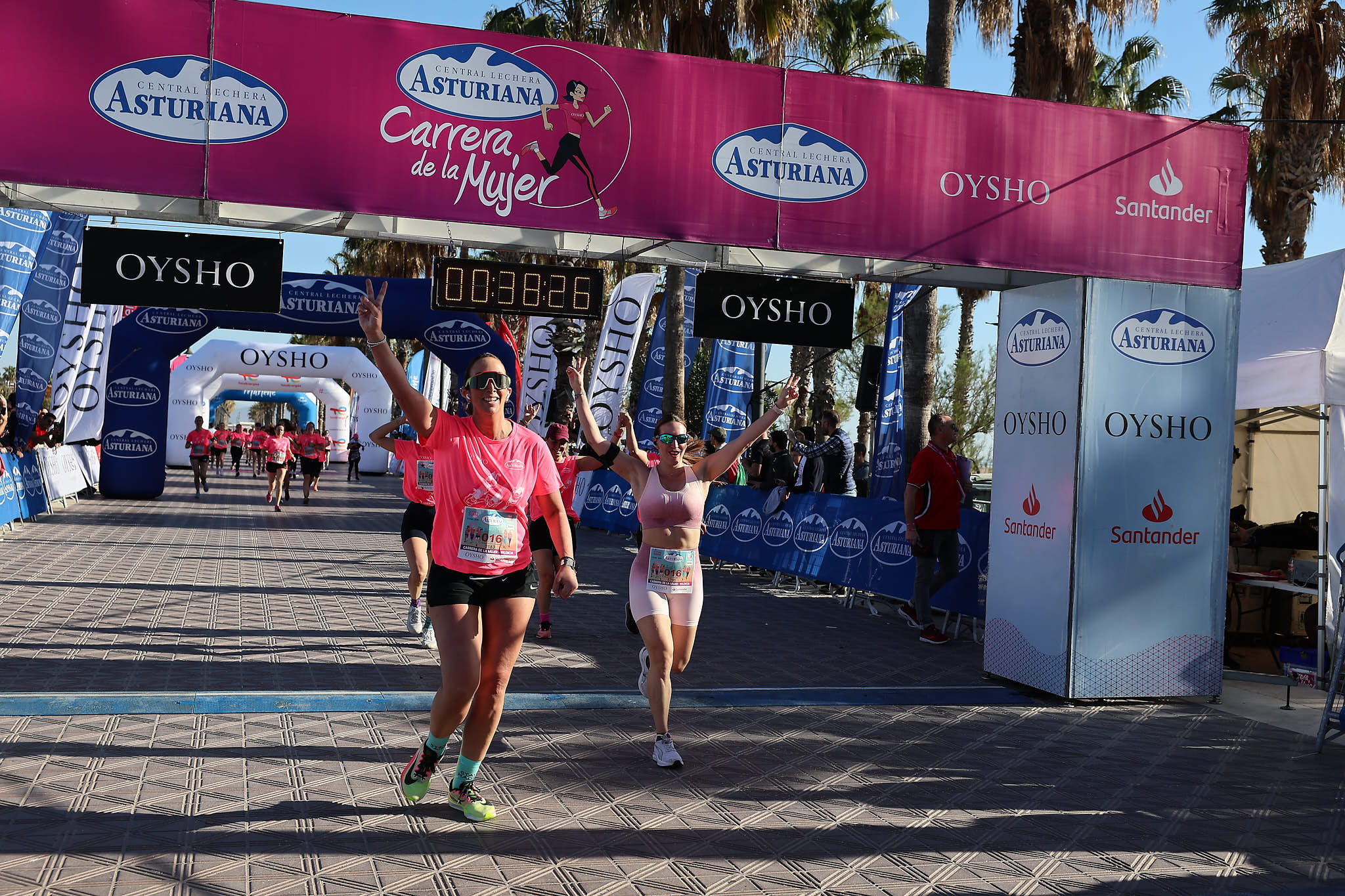 Las mejores fotos de la Carrera de la Mujer Central Lechera Asturiana de Valencia 2024. 0509