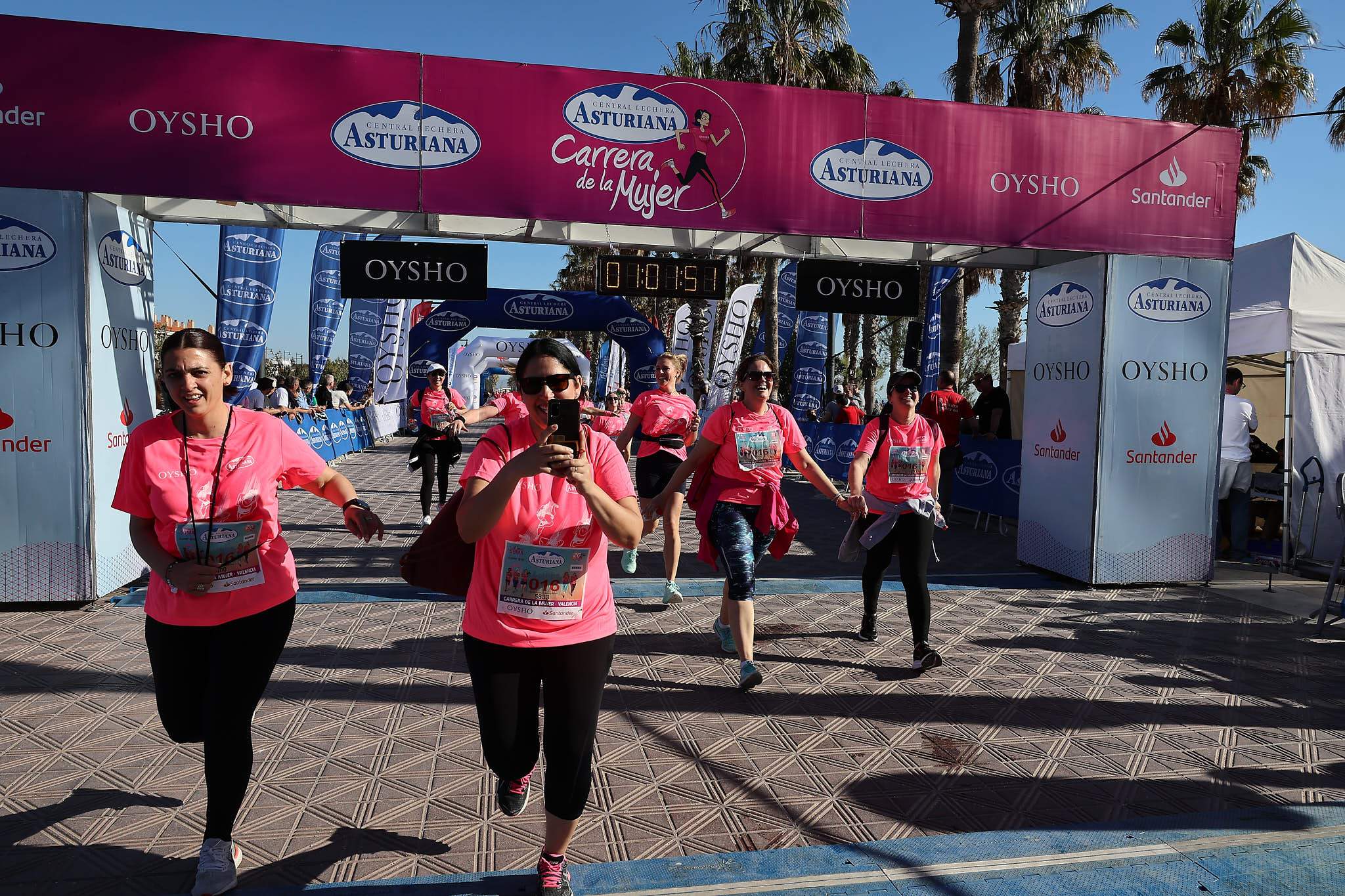 Las mejores fotos de la Carrera de la Mujer Central Lechera Asturiana de Valencia 2024. 1100