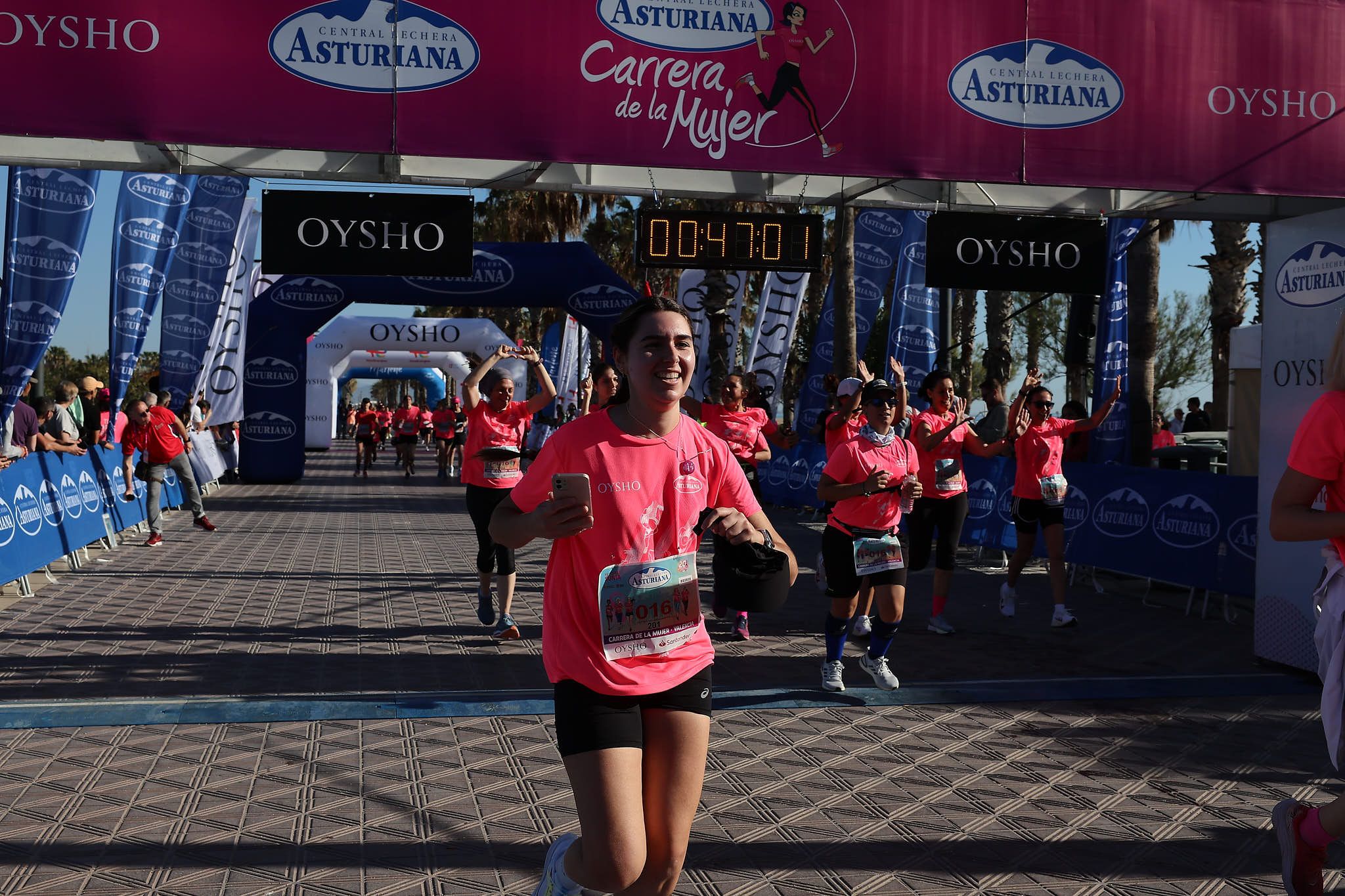Las mejores fotos de la Carrera de la Mujer Central Lechera Asturiana de Valencia 2024. 0812