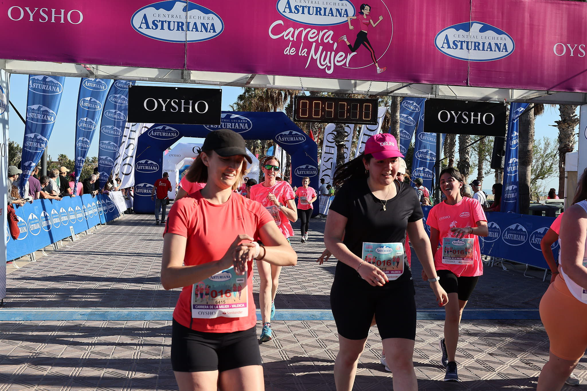 Las mejores fotos de la Carrera de la Mujer Central Lechera Asturiana de Valencia 2024. 0819