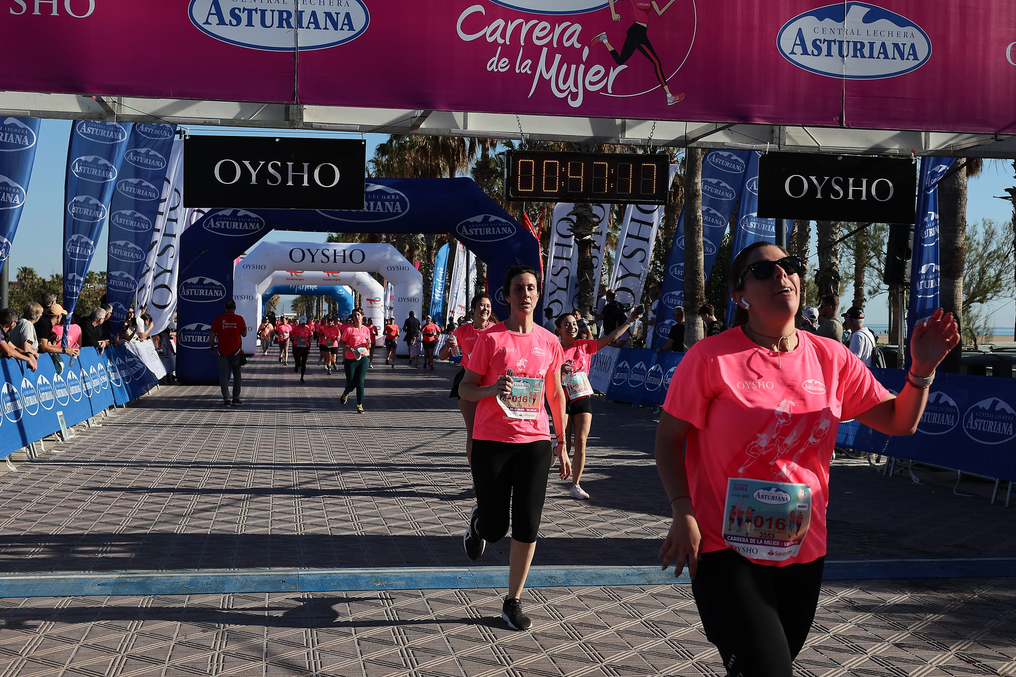 Las mejores fotos de la Carrera de la Mujer Central Lechera Asturiana de Valencia 2024. 0822