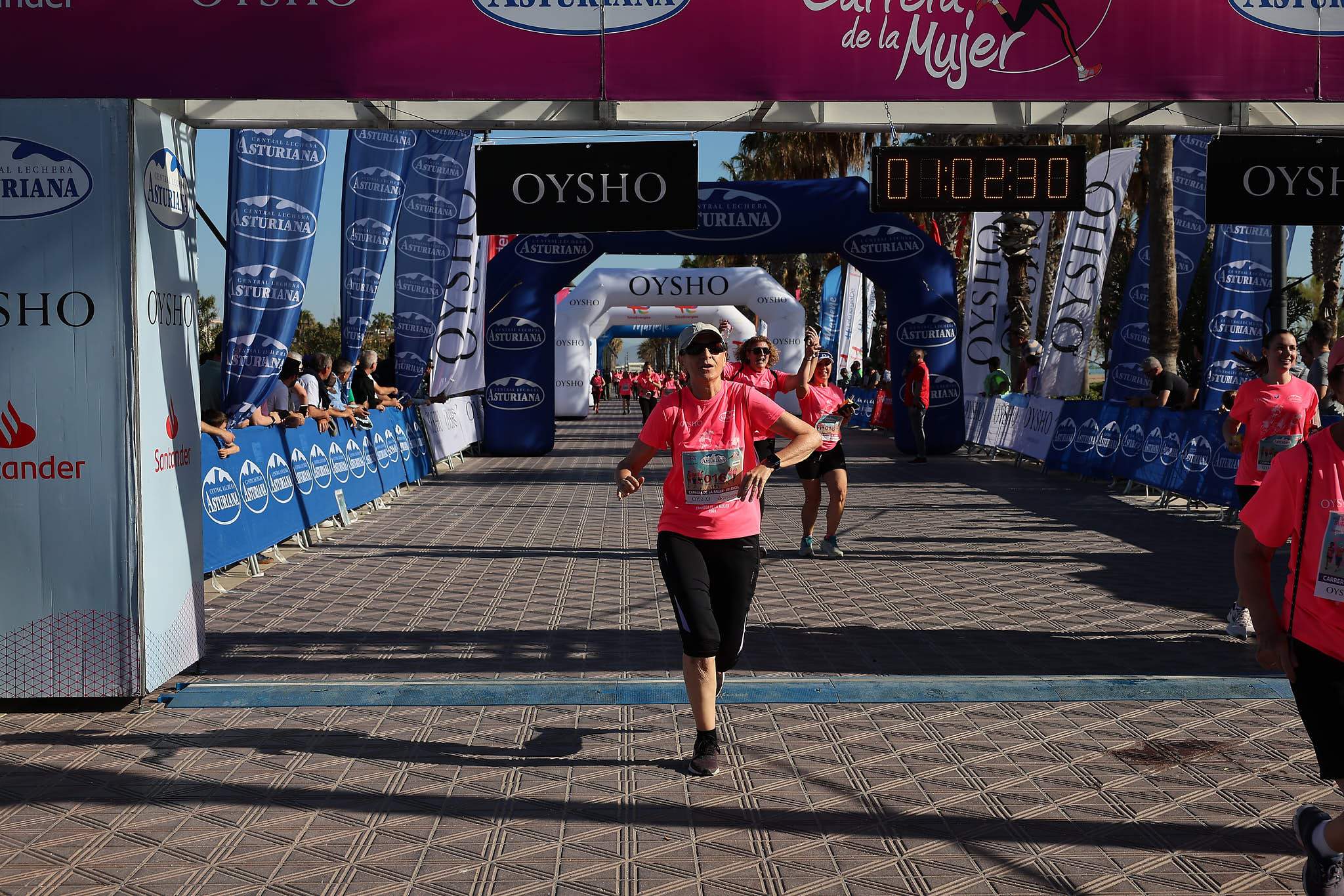 Las mejores fotos de la Carrera de la Mujer Central Lechera Asturiana de Valencia 2024. 1113