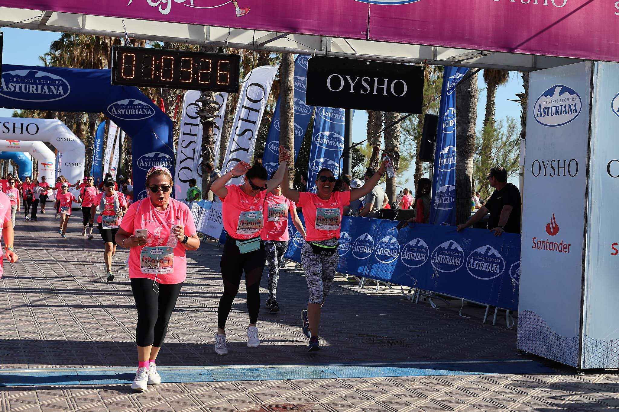 Las mejores fotos de la Carrera de la Mujer Central Lechera Asturiana de Valencia 2024. 1130