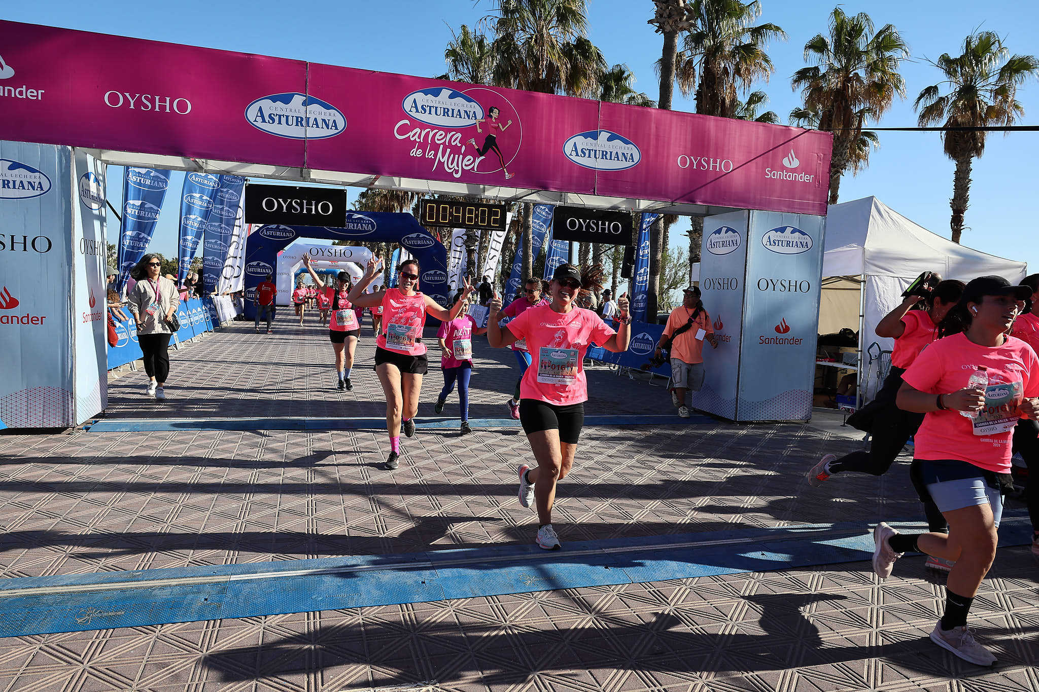 Las mejores fotos de la Carrera de la Mujer Central Lechera Asturiana de Valencia 2024. 0847