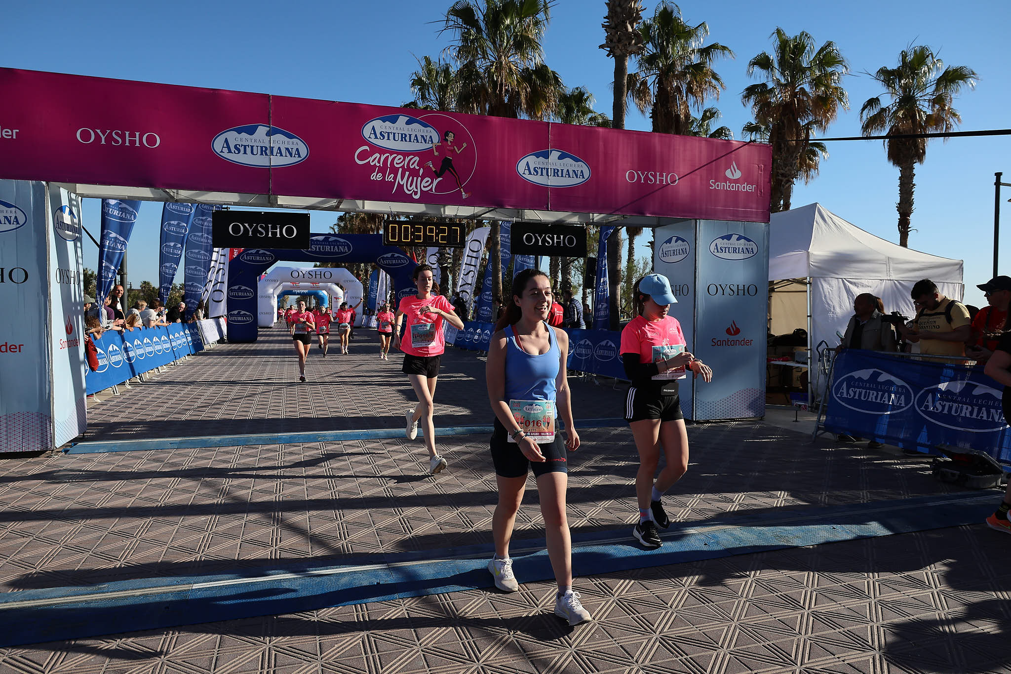 Las mejores fotos de la Carrera de la Mujer Central Lechera Asturiana de Valencia 2024. 0555