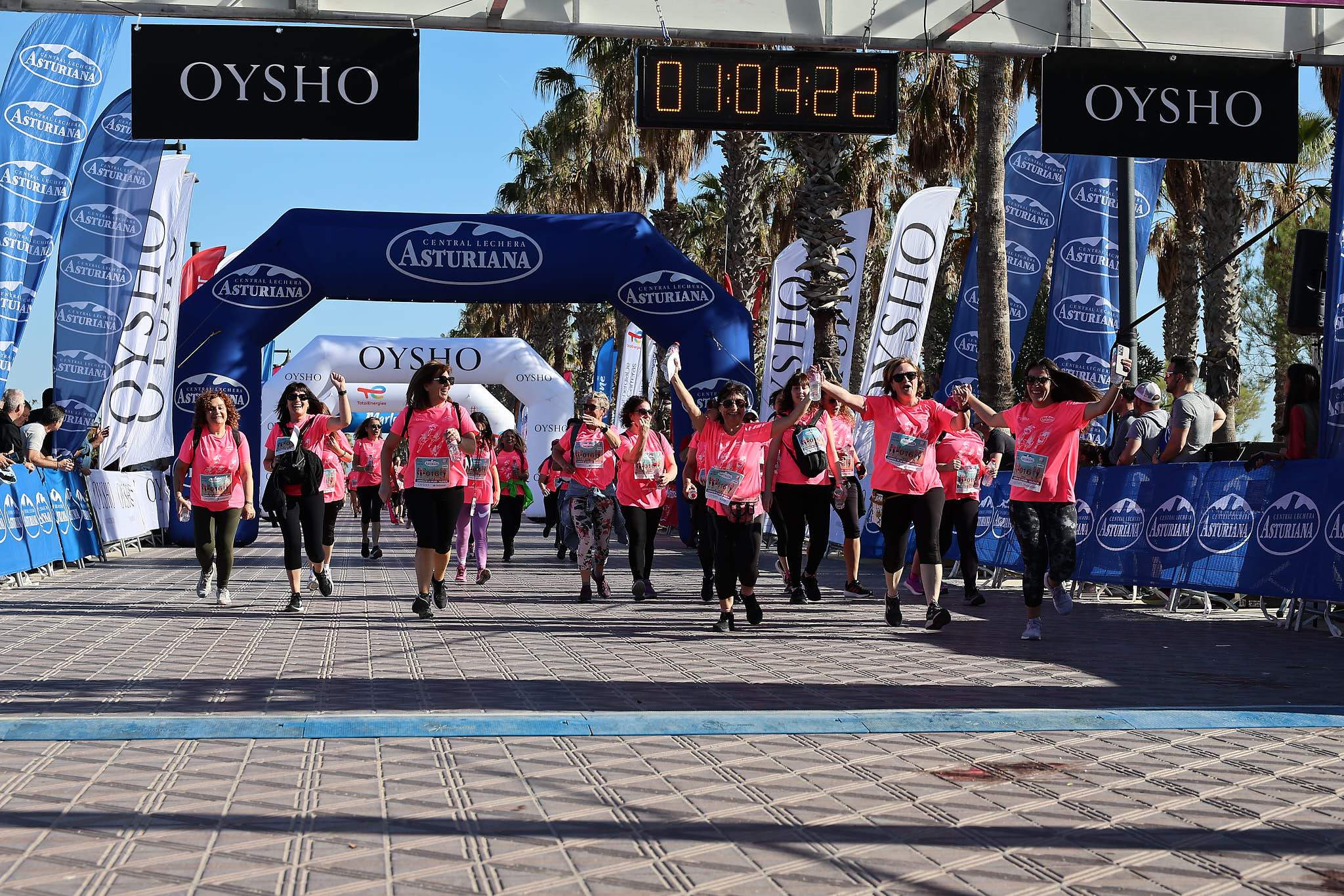 Las mejores fotos de la Carrera de la Mujer Central Lechera Asturiana de Valencia 2024. 1144