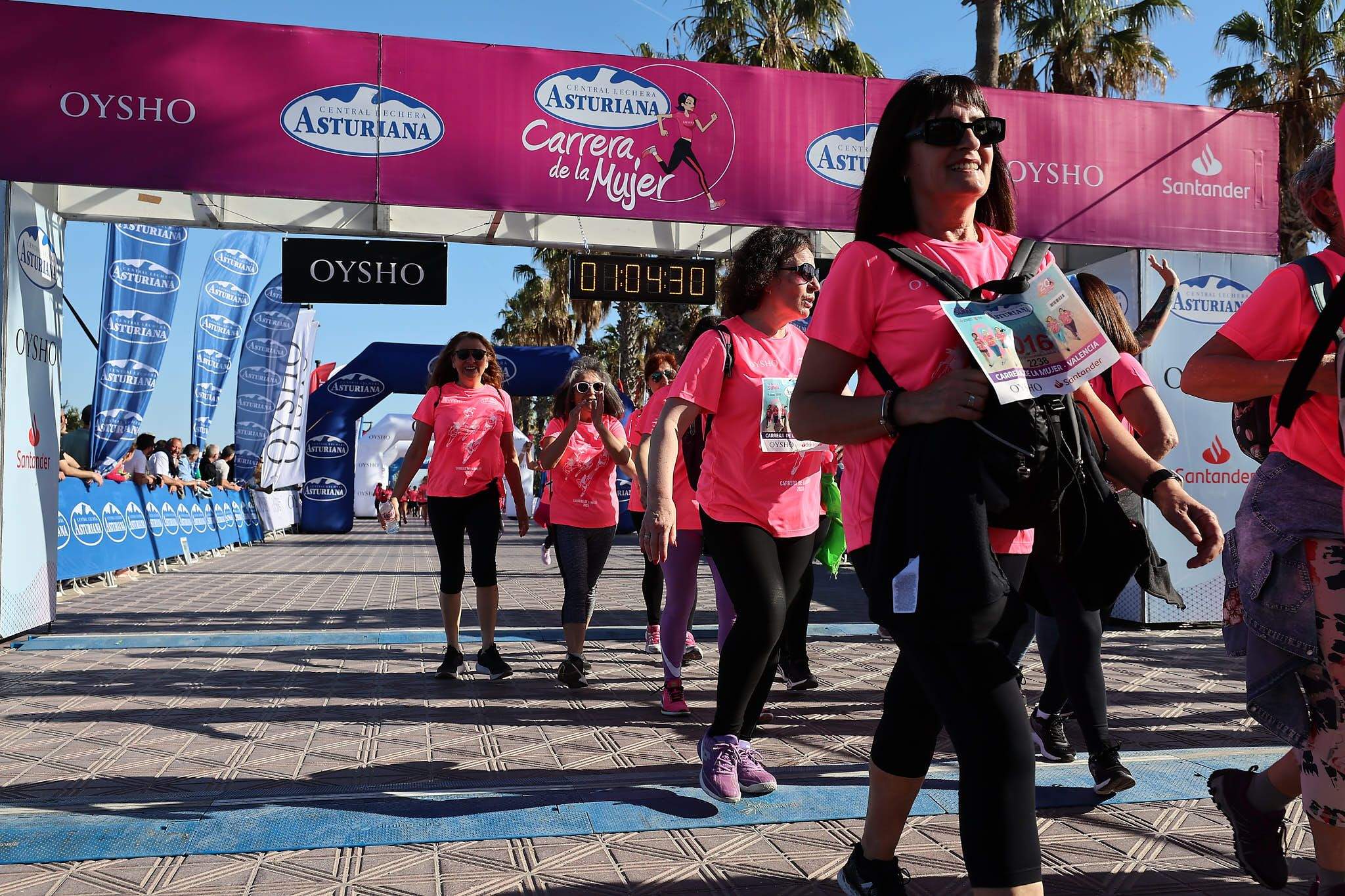 Las mejores fotos de la Carrera de la Mujer Central Lechera Asturiana de Valencia 2024. 1147