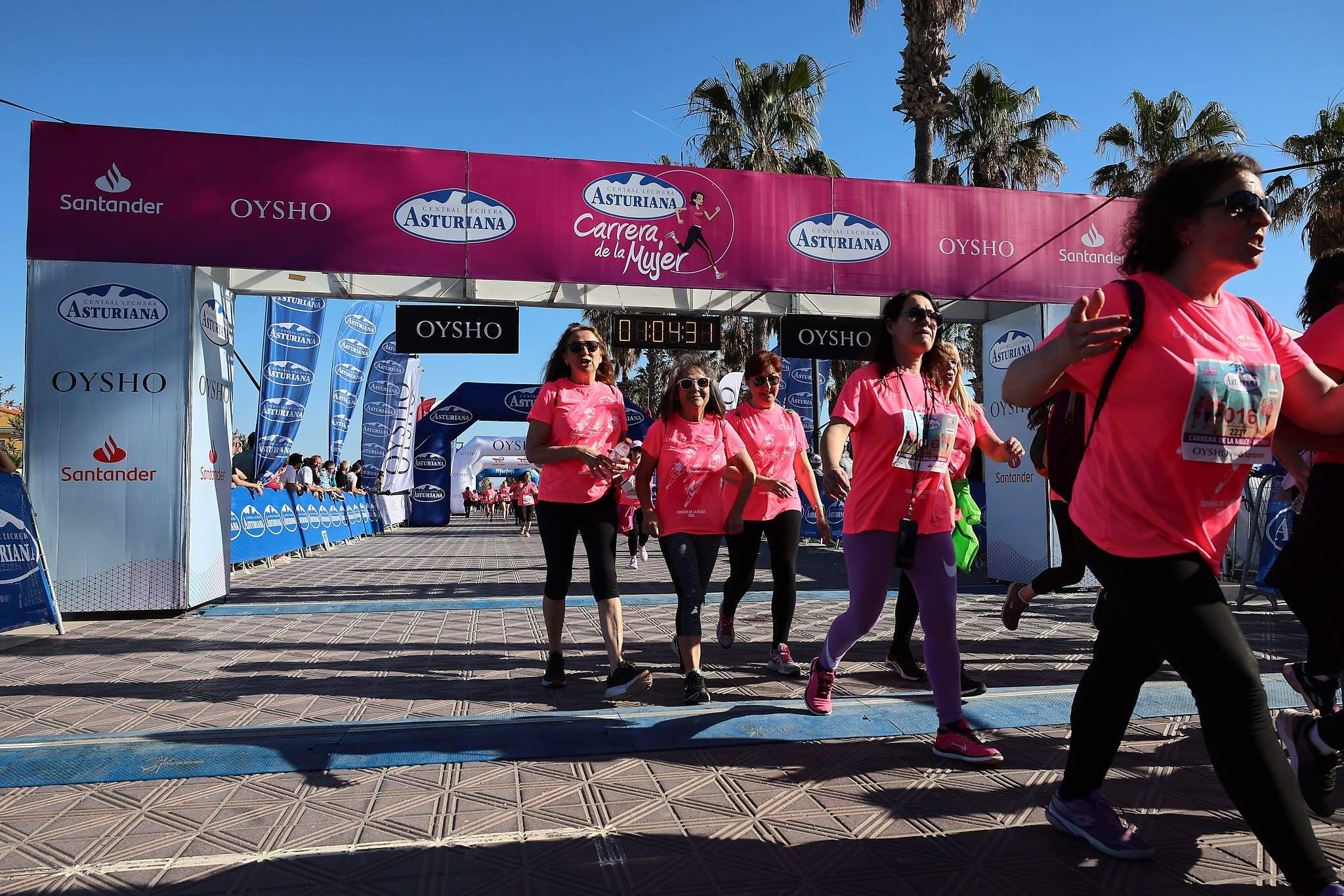 Las mejores fotos de la Carrera de la Mujer Central Lechera Asturiana de Valencia 2024. 1148