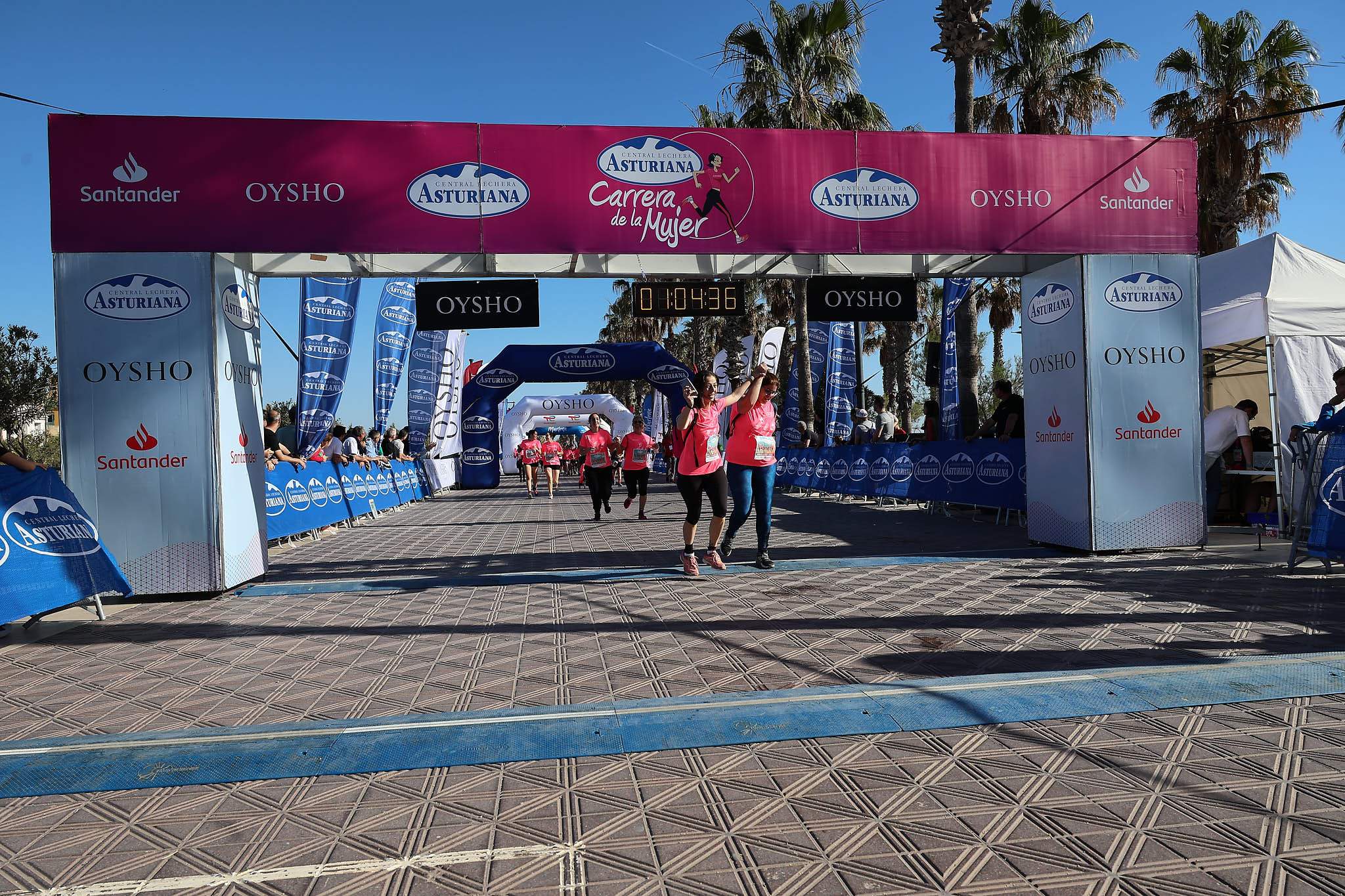 Las mejores fotos de la Carrera de la Mujer Central Lechera Asturiana de Valencia 2024. 1151