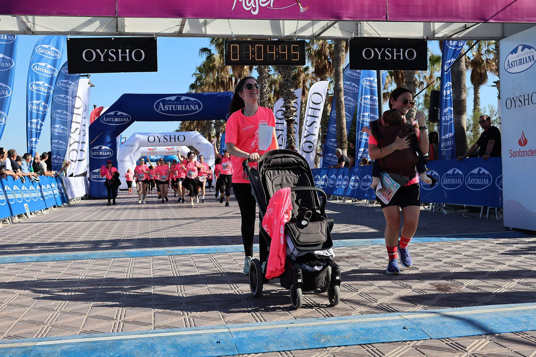 Las mejores fotos de la Carrera de la Mujer Central Lechera Asturiana de Valencia 2024. 1152