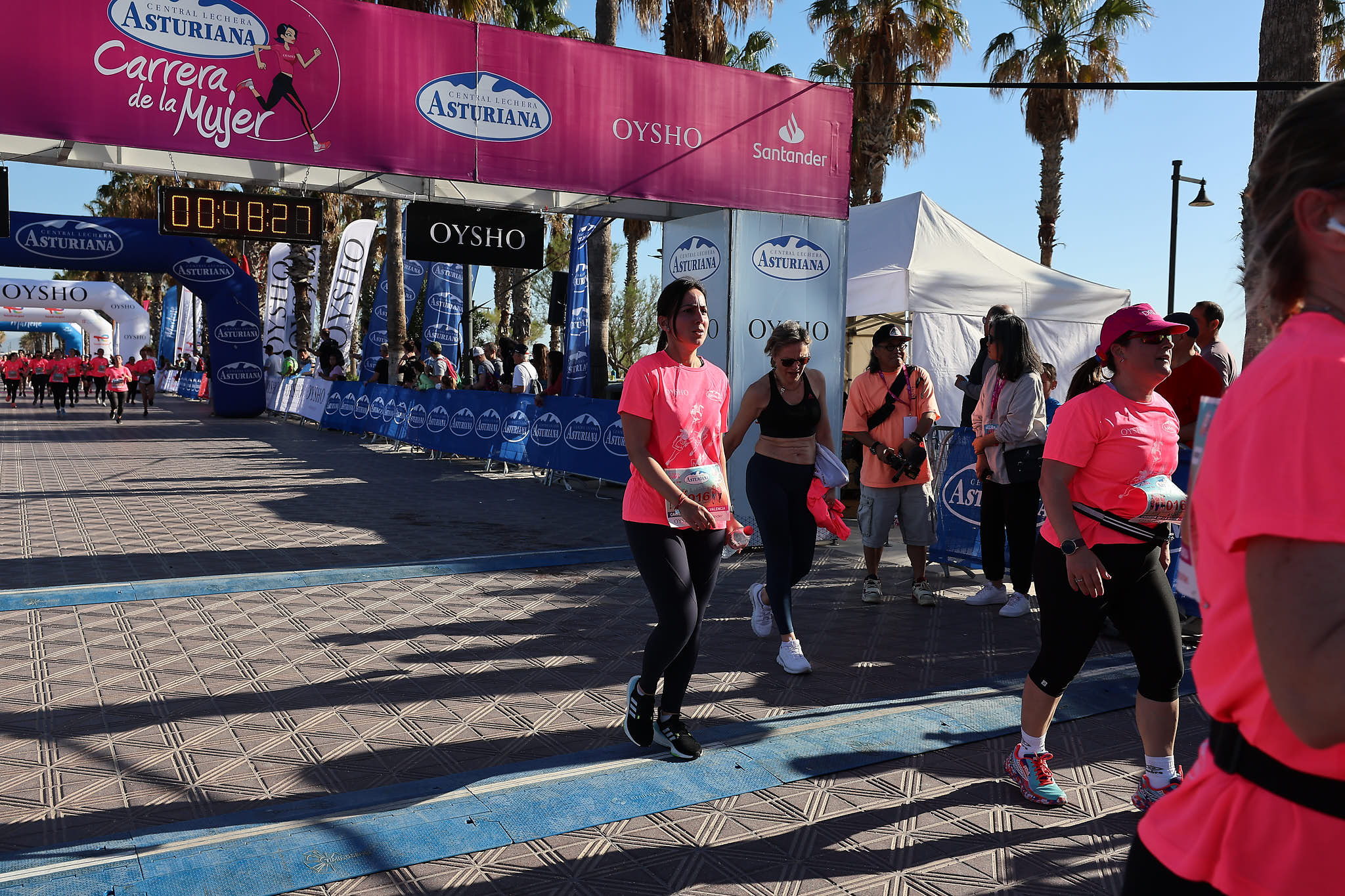 Las mejores fotos de la Carrera de la Mujer Central Lechera Asturiana de Valencia 2024. 0865