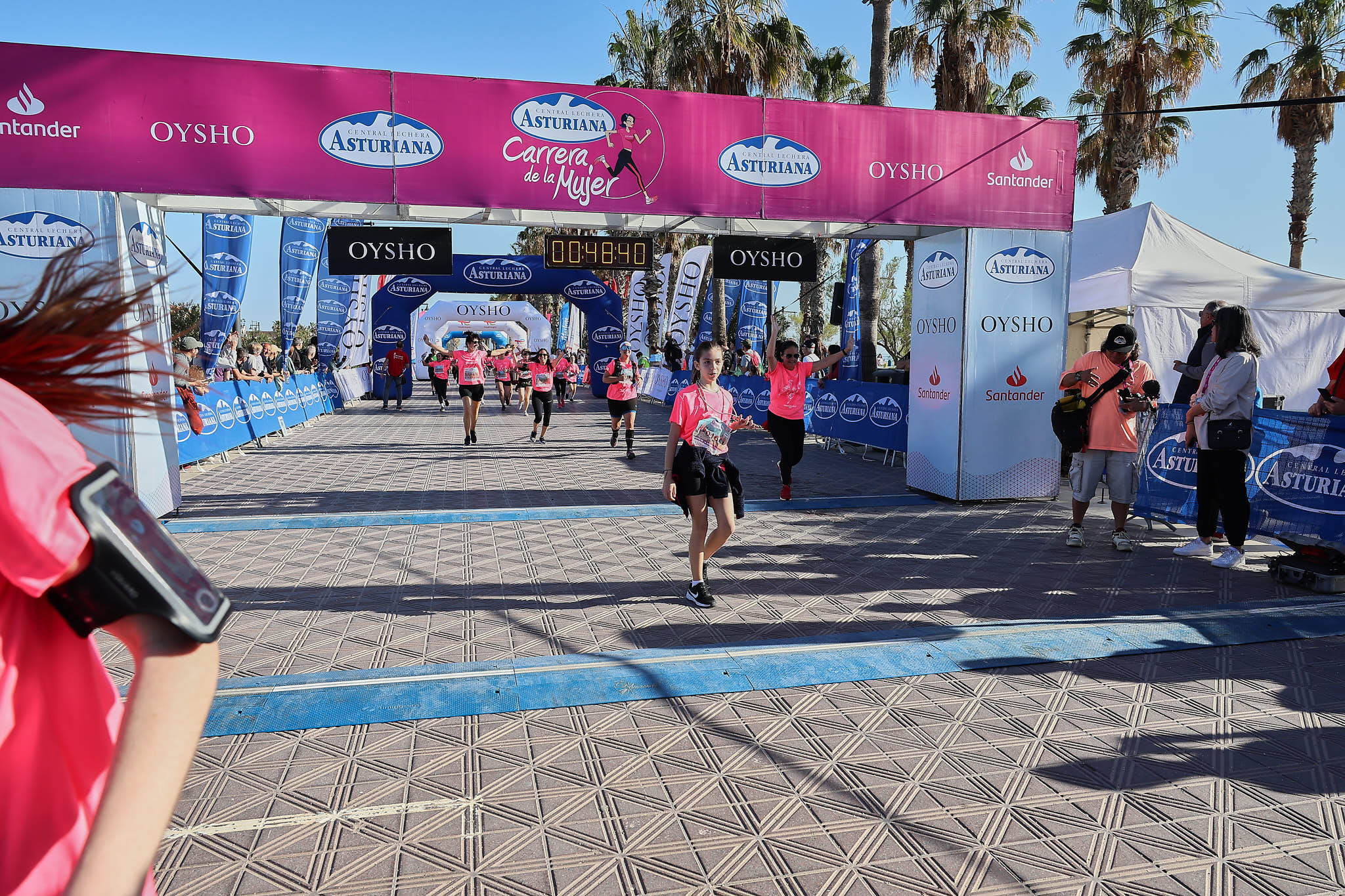 Las mejores fotos de la Carrera de la Mujer Central Lechera Asturiana de Valencia 2024. 0870