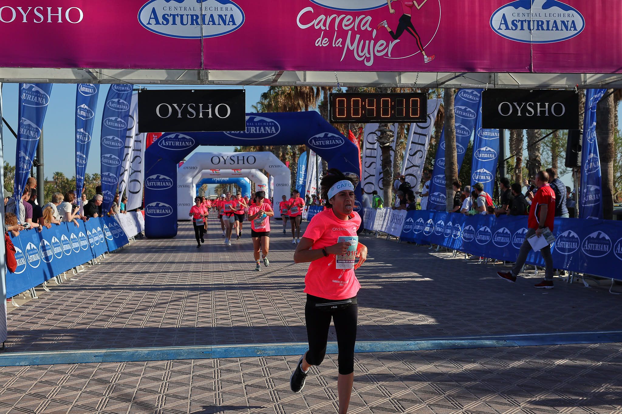 Las mejores fotos de la Carrera de la Mujer Central Lechera Asturiana de Valencia 2024. 0576