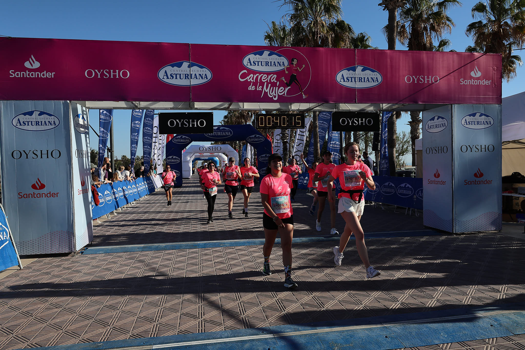 Las mejores fotos de la Carrera de la Mujer Central Lechera Asturiana de Valencia 2024. 0578