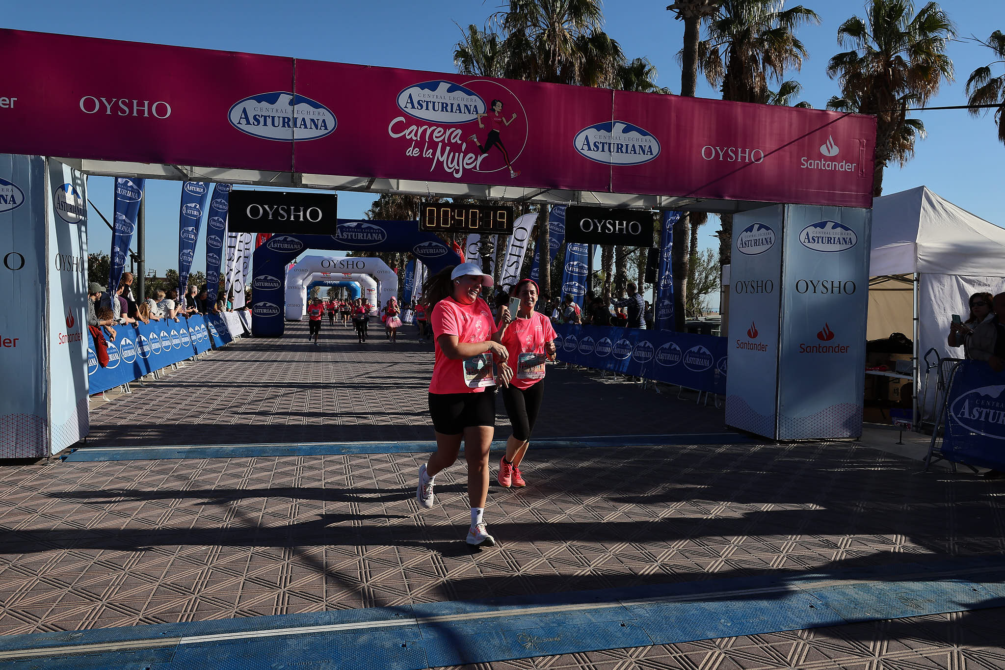 Las mejores fotos de la Carrera de la Mujer Central Lechera Asturiana de Valencia 2024. 0581