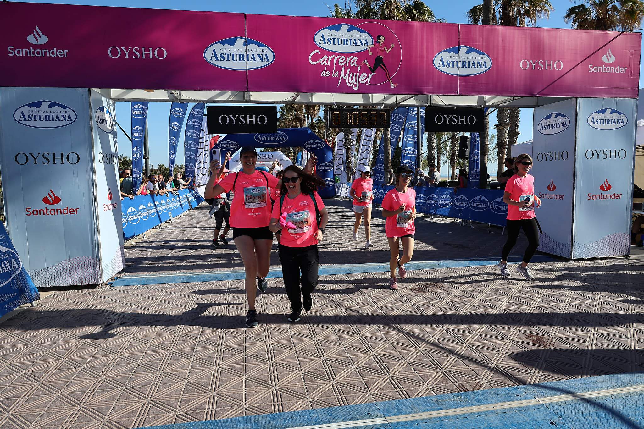 Las mejores fotos de la Carrera de la Mujer Central Lechera Asturiana de Valencia 2024. 1172