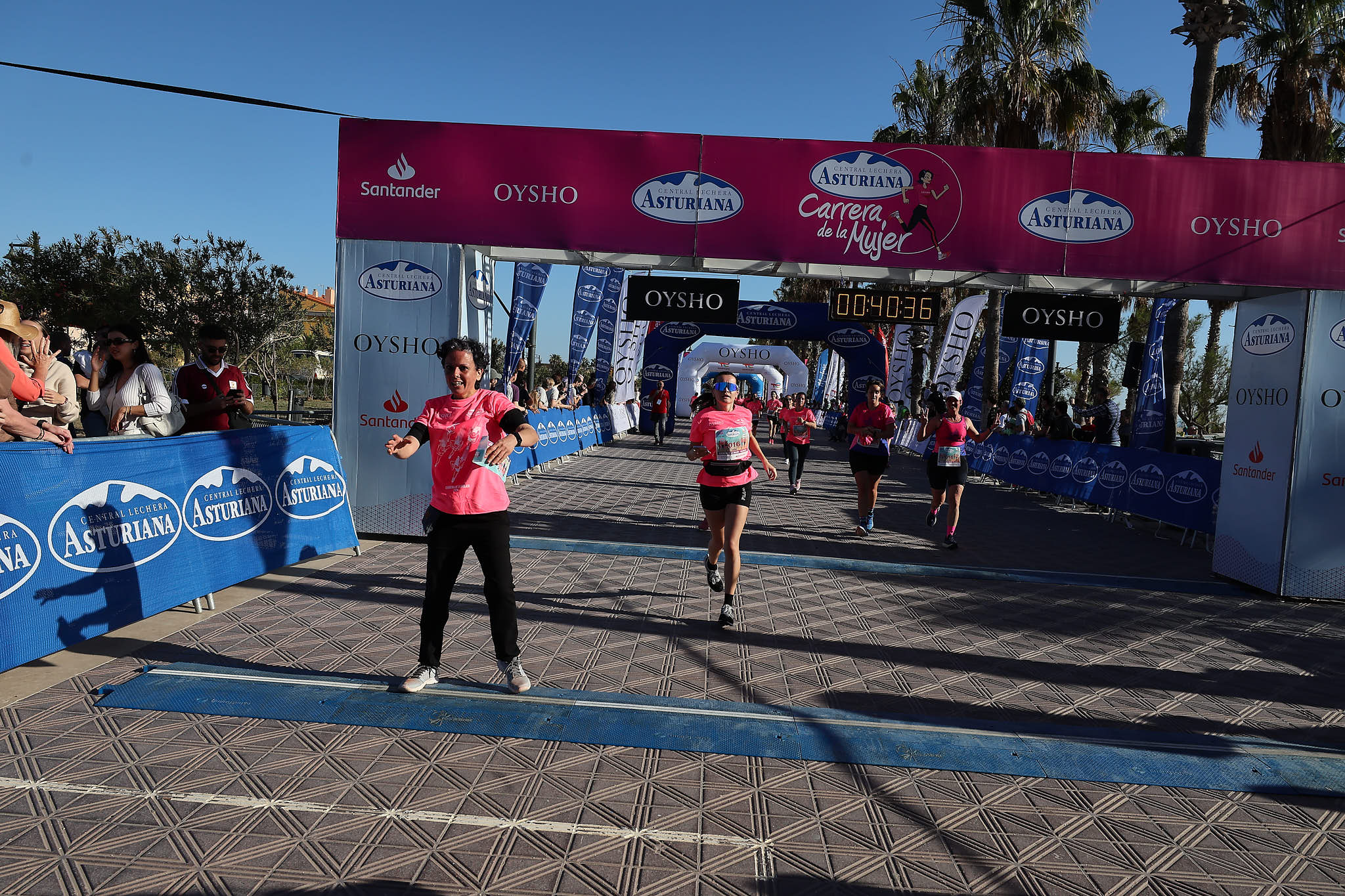Las mejores fotos de la Carrera de la Mujer Central Lechera Asturiana de Valencia 2024. 0592