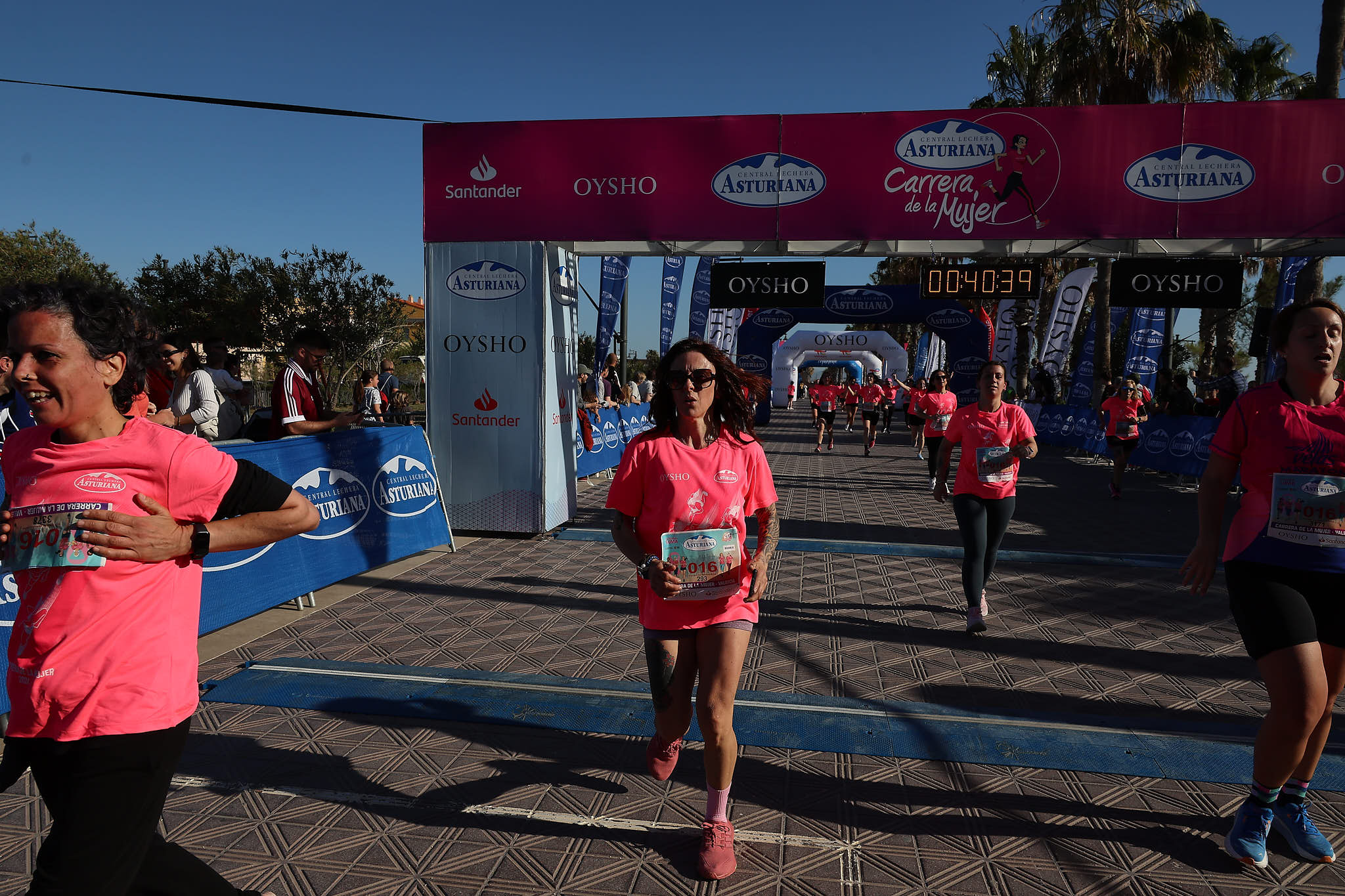 Las mejores fotos de la Carrera de la Mujer Central Lechera Asturiana de Valencia 2024. 0595