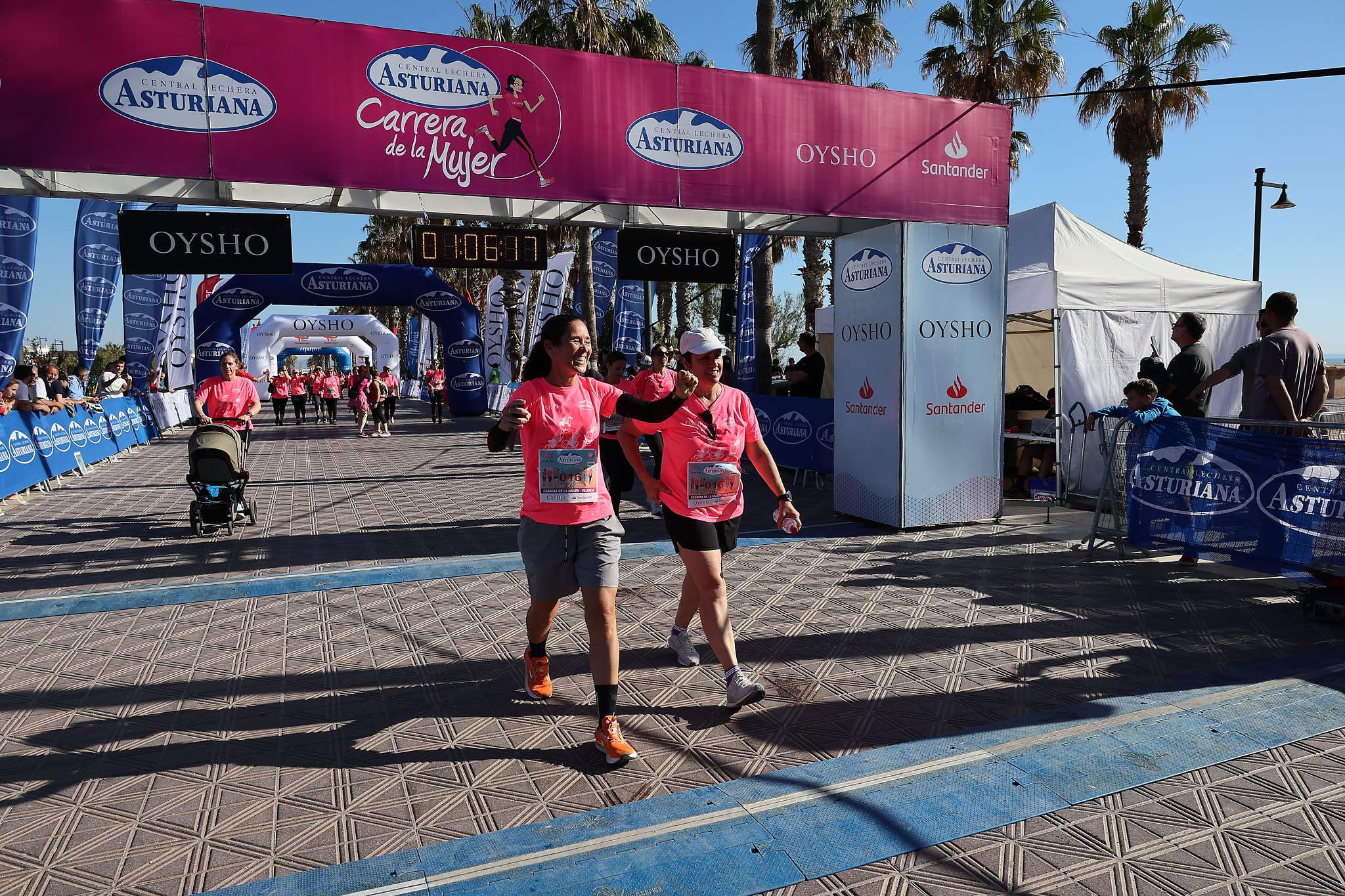 Las mejores fotos de la Carrera de la Mujer Central Lechera Asturiana de Valencia 2024. 1183