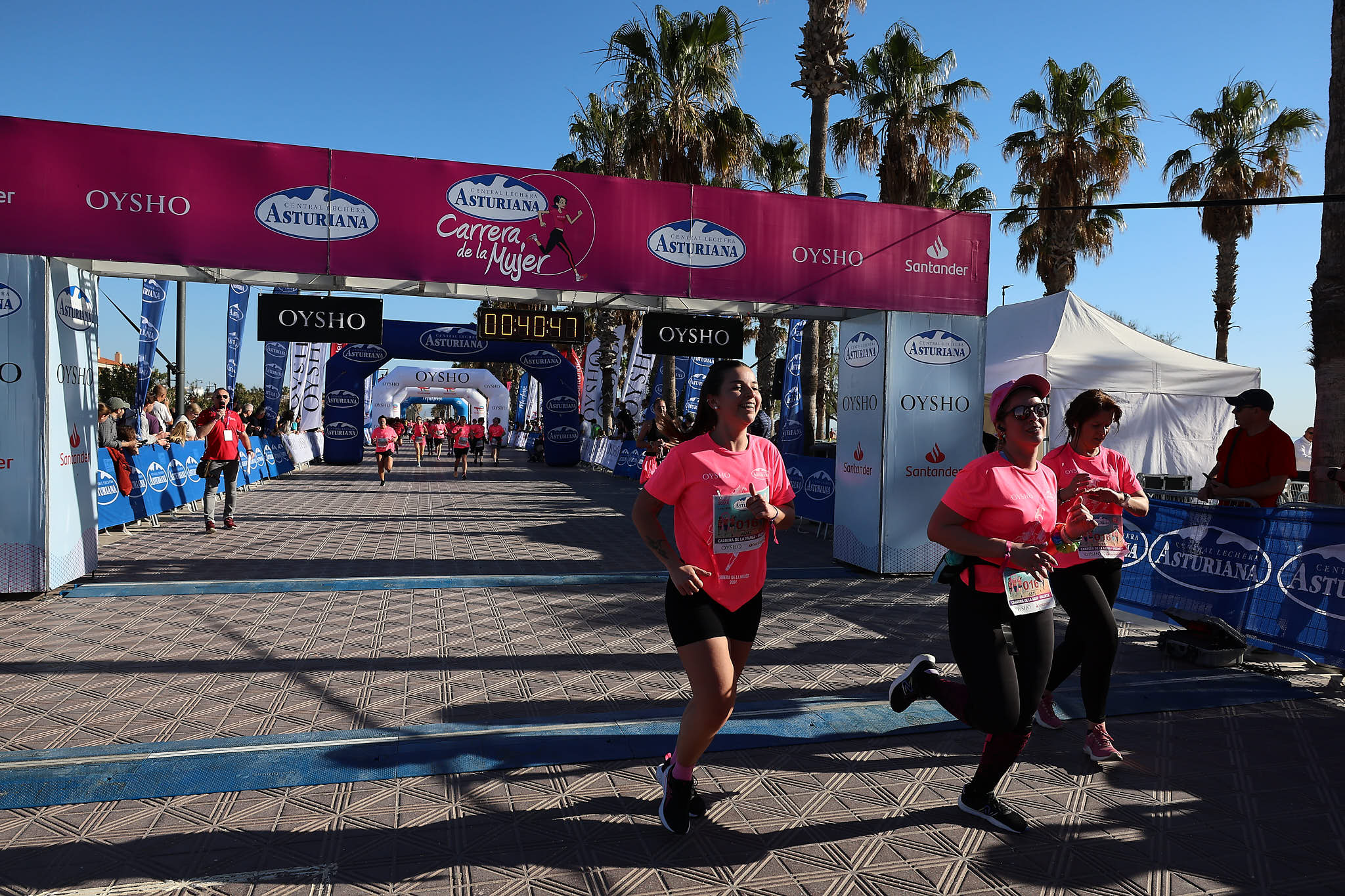 Las mejores fotos de la Carrera de la Mujer Central Lechera Asturiana de Valencia 2024. 0597