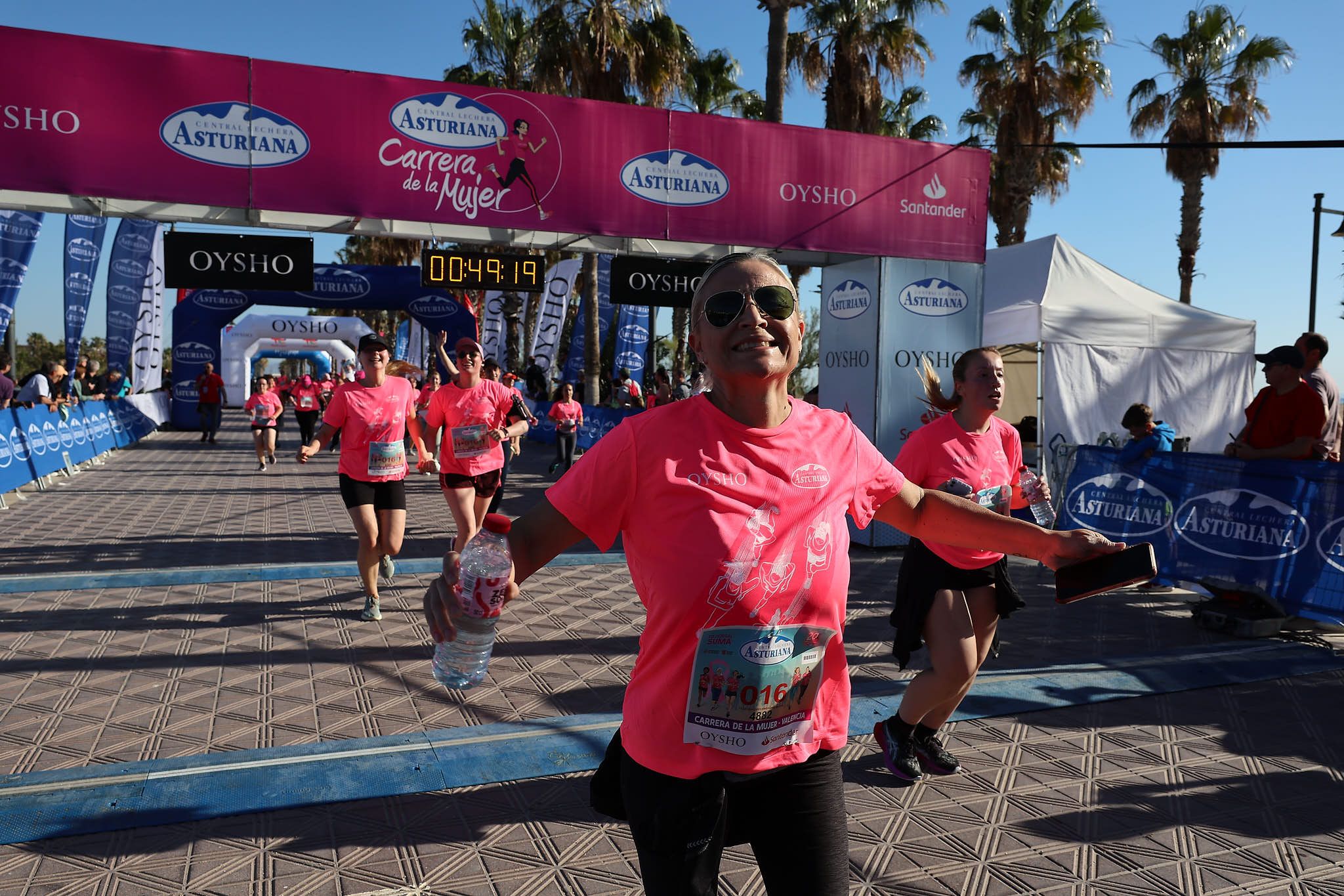 Las mejores fotos de la Carrera de la Mujer Central Lechera Asturiana de Valencia 2024. 0893