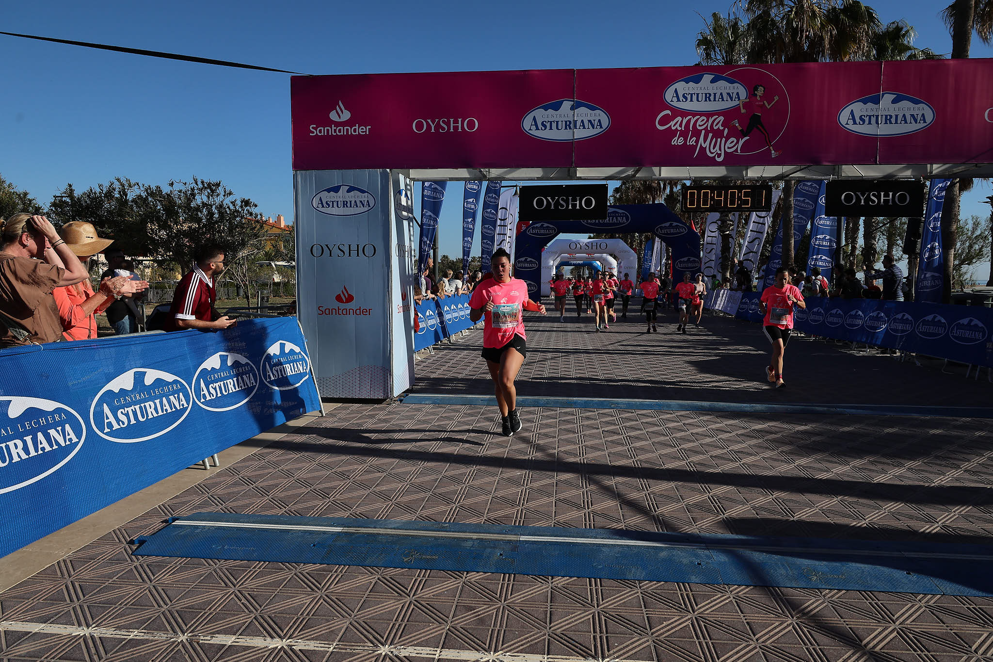 Las mejores fotos de la Carrera de la Mujer Central Lechera Asturiana de Valencia 2024. 0599