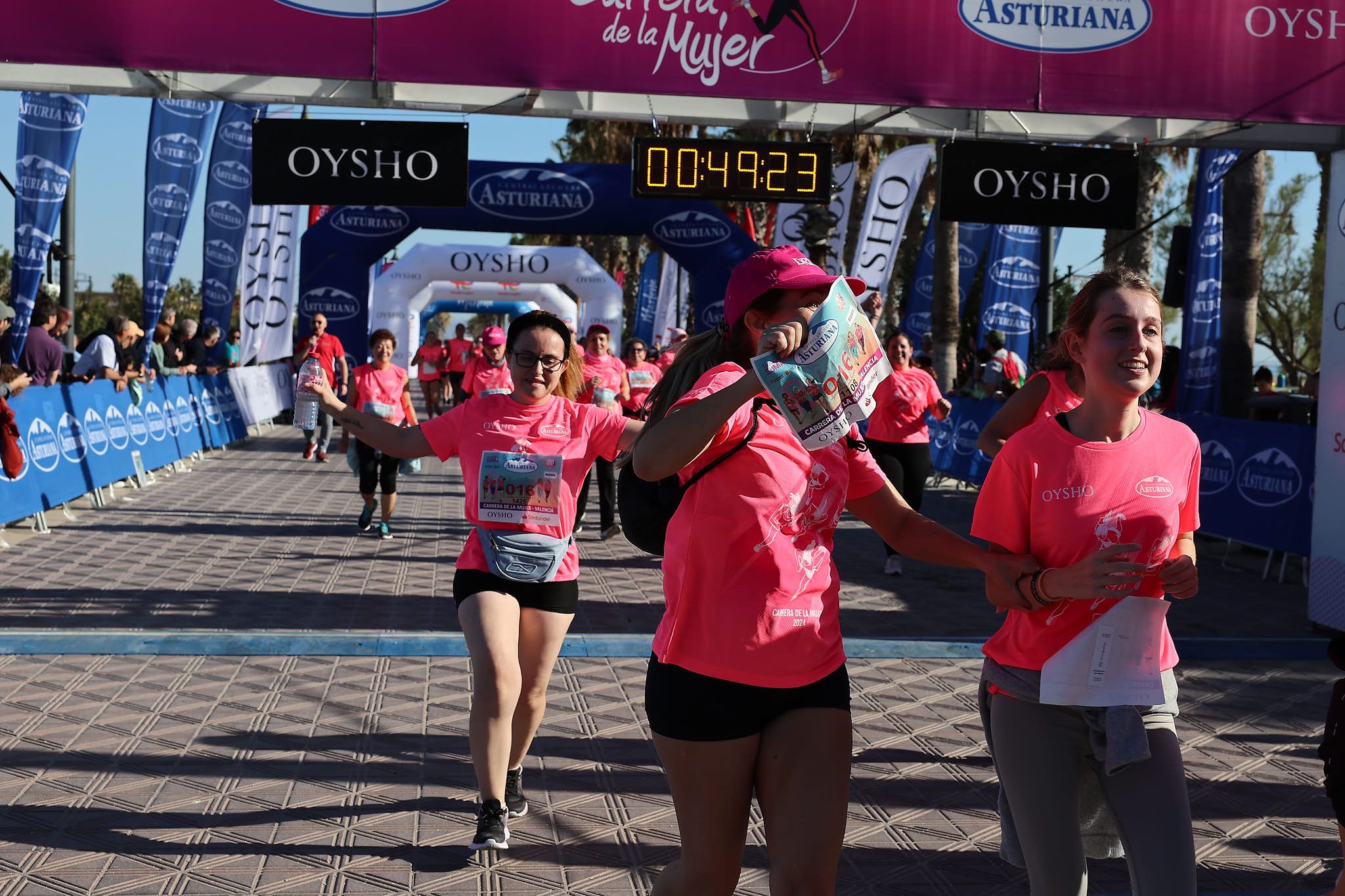 Las mejores fotos de la Carrera de la Mujer Central Lechera Asturiana de Valencia 2024. 0898
