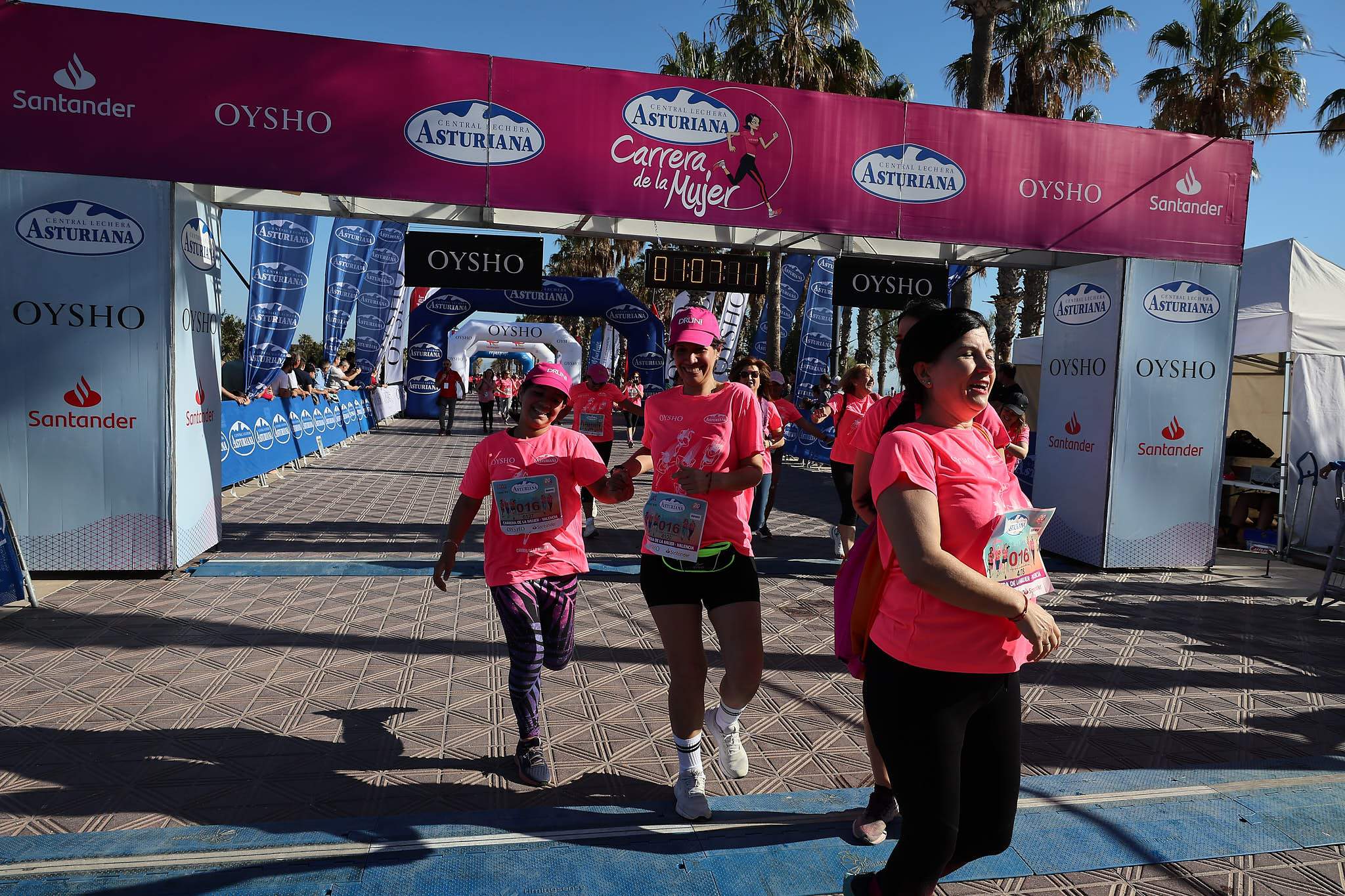 Las mejores fotos de la Carrera de la Mujer Central Lechera Asturiana de Valencia 2024. 1204