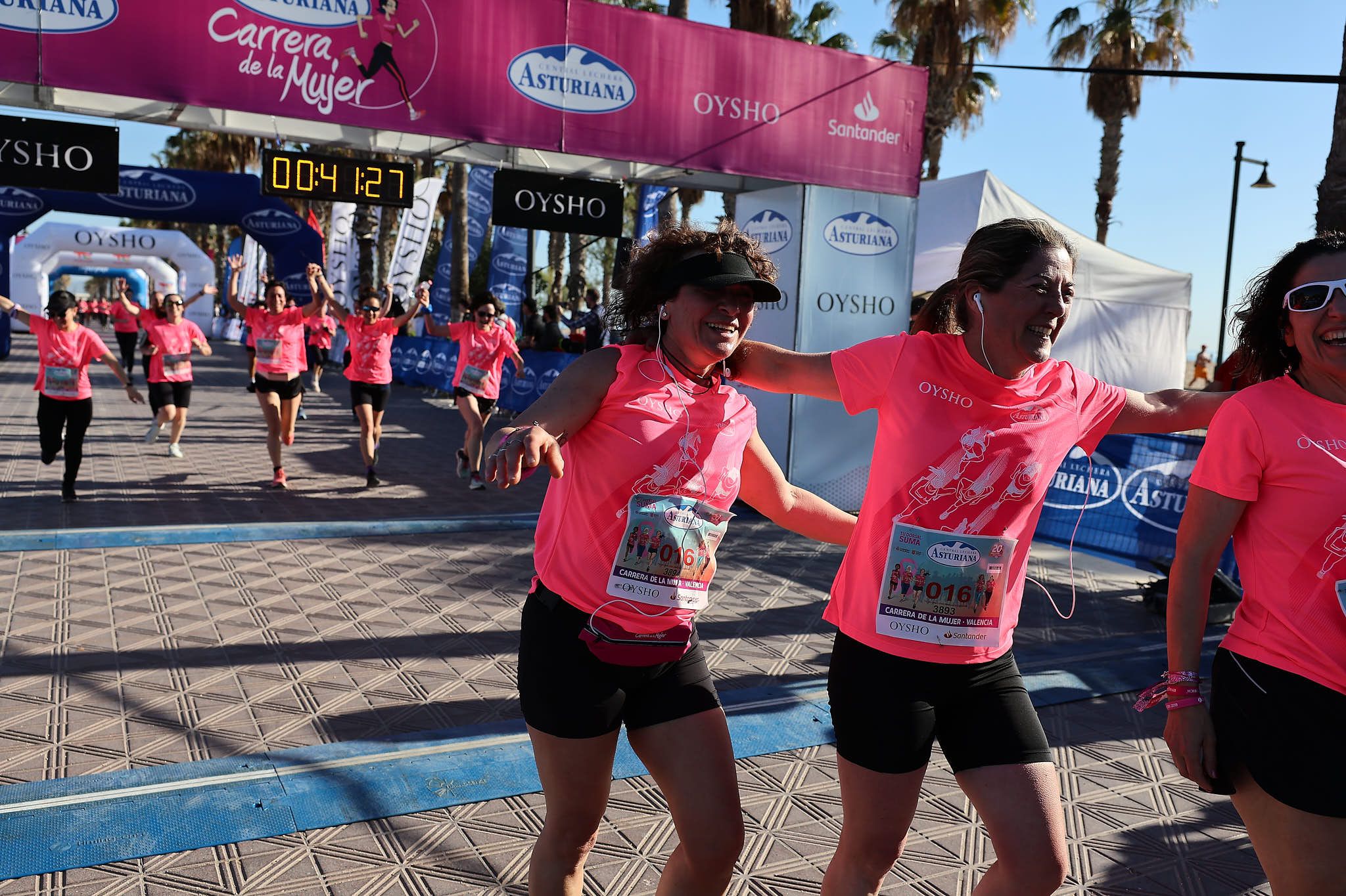 Las mejores fotos de la Carrera de la Mujer Central Lechera Asturiana de Valencia 2024. 0618