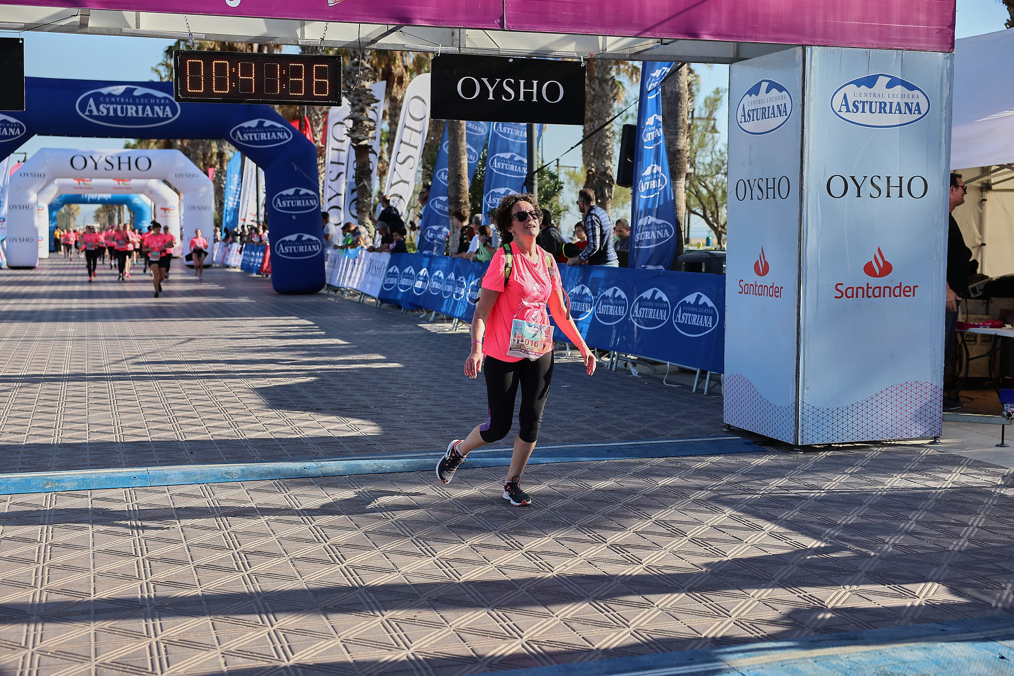Las mejores fotos de la Carrera de la Mujer Central Lechera Asturiana de Valencia 2024. 0623