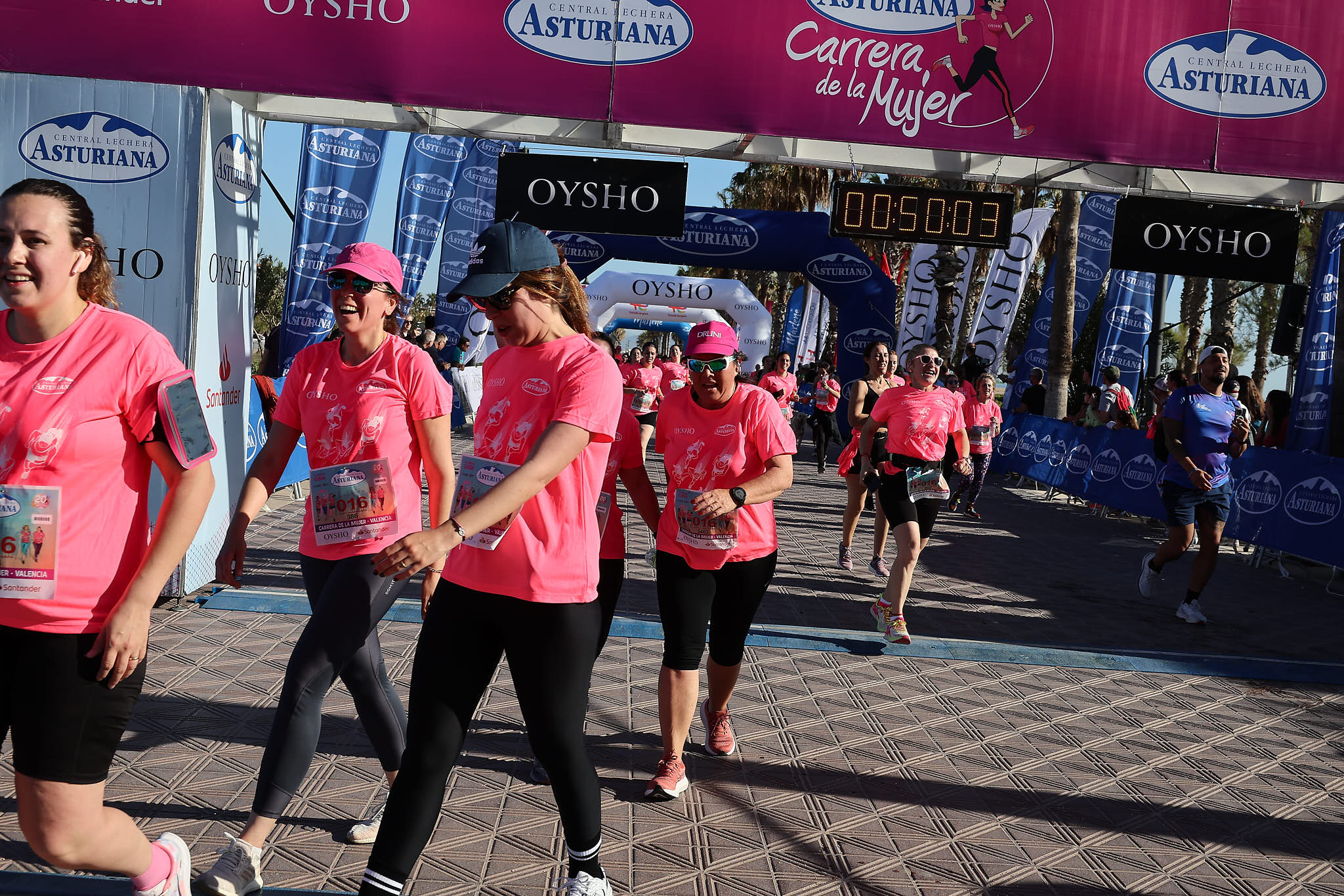 Las mejores fotos de la Carrera de la Mujer Central Lechera Asturiana de Valencia 2024. 0922