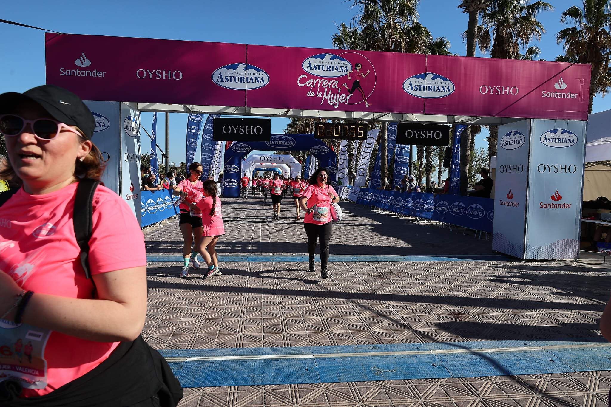 Las mejores fotos de la Carrera de la Mujer Central Lechera Asturiana de Valencia 2024. 1213