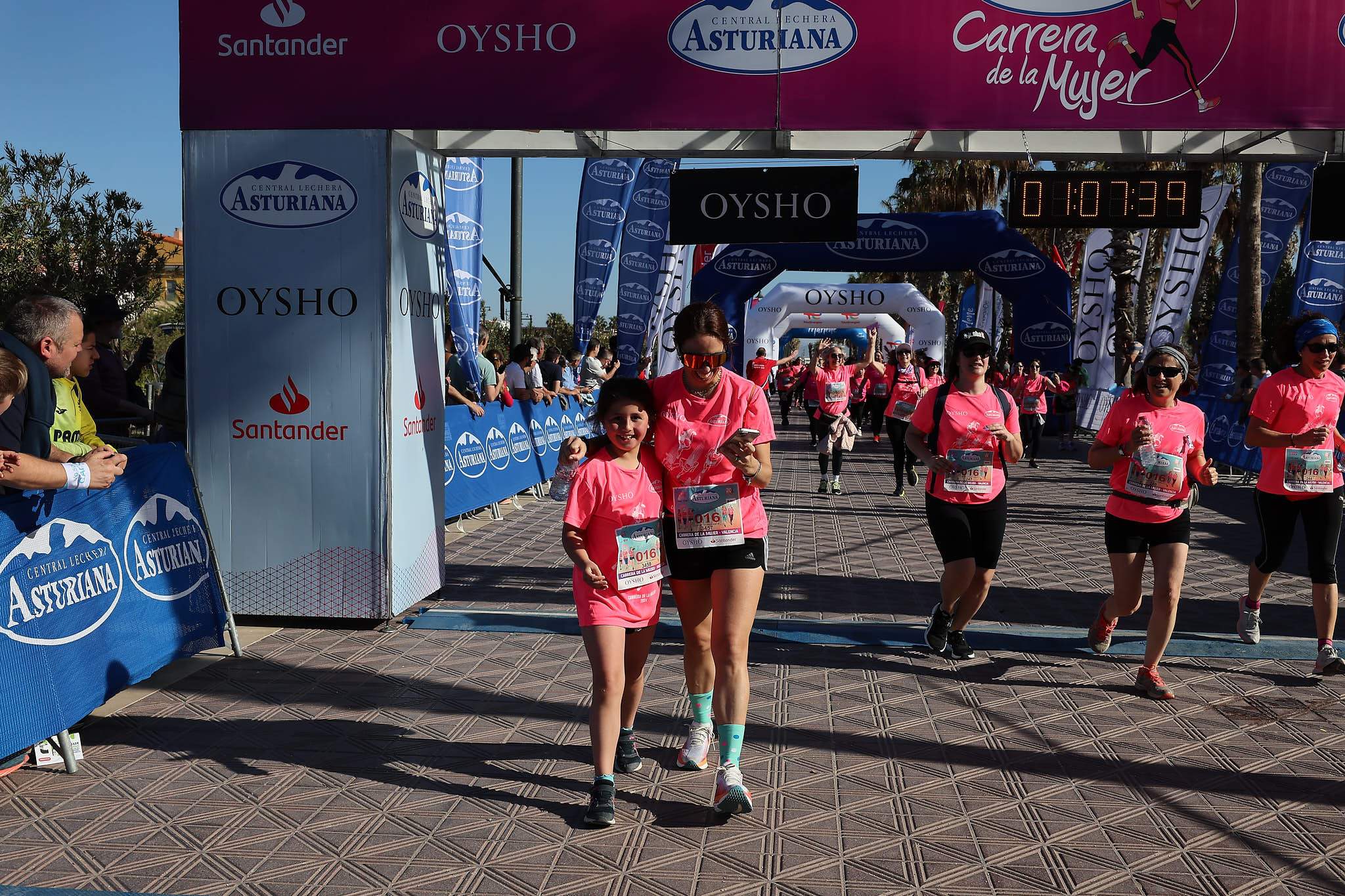 Las mejores fotos de la Carrera de la Mujer Central Lechera Asturiana de Valencia 2024. 1214