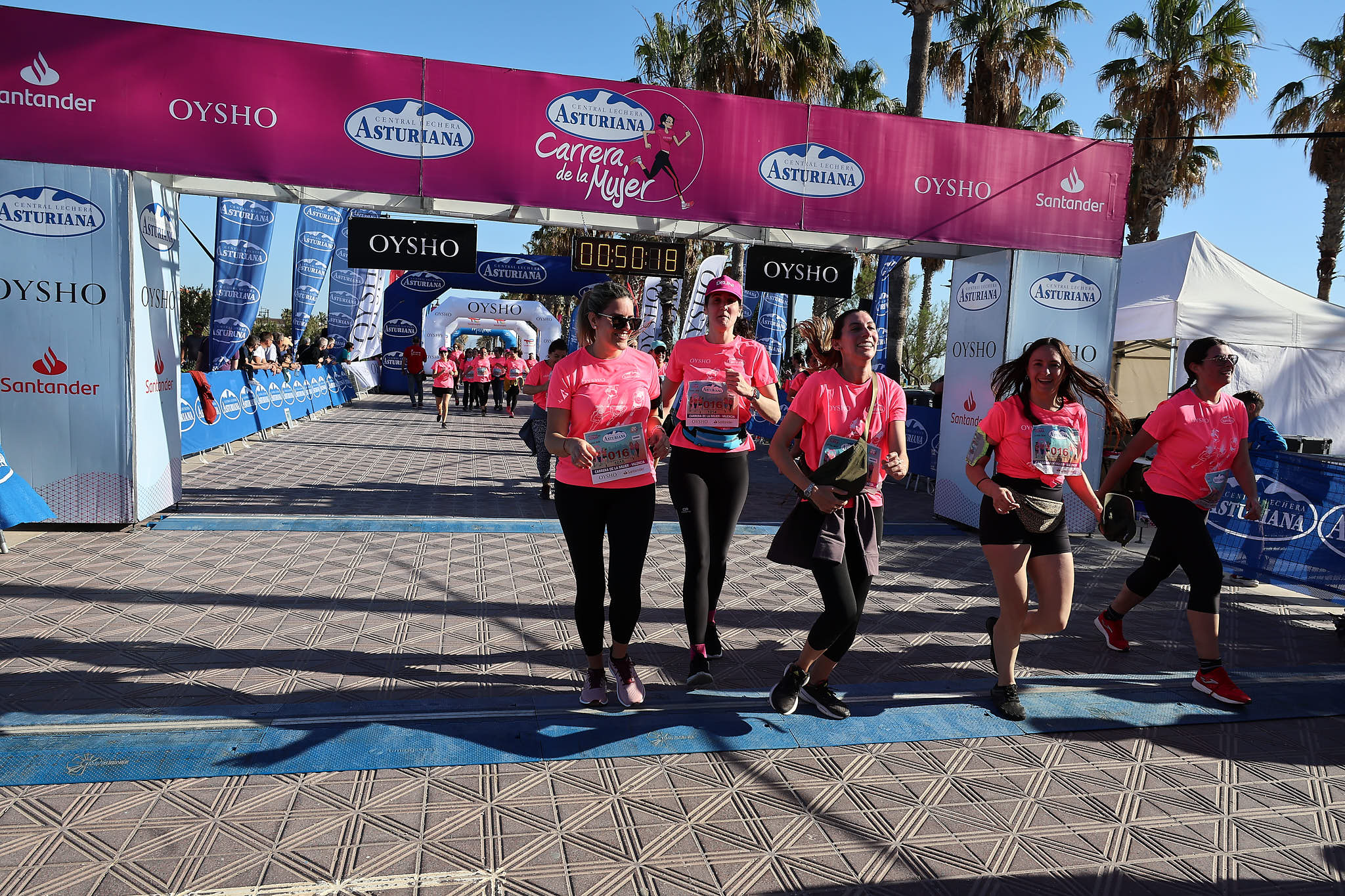 Las mejores fotos de la Carrera de la Mujer Central Lechera Asturiana de Valencia 2024. 0931