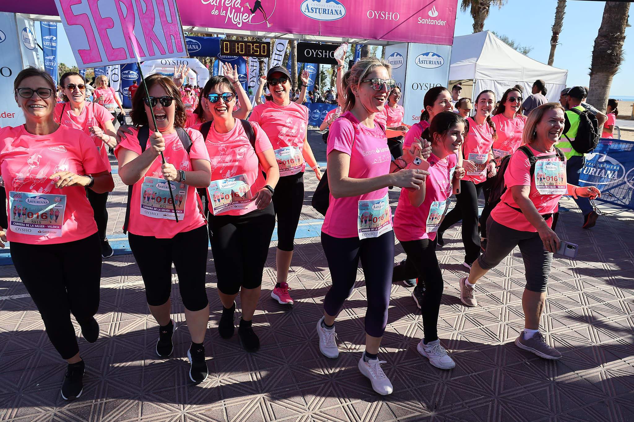 Las mejores fotos de la Carrera de la Mujer Central Lechera Asturiana de Valencia 2024. 1222