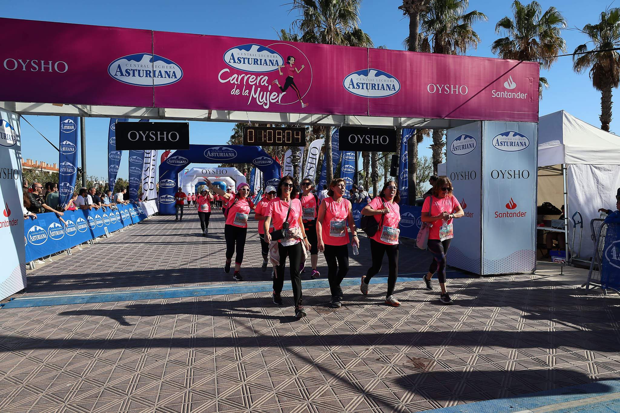 Las mejores fotos de la Carrera de la Mujer Central Lechera Asturiana de Valencia 2024. 1229