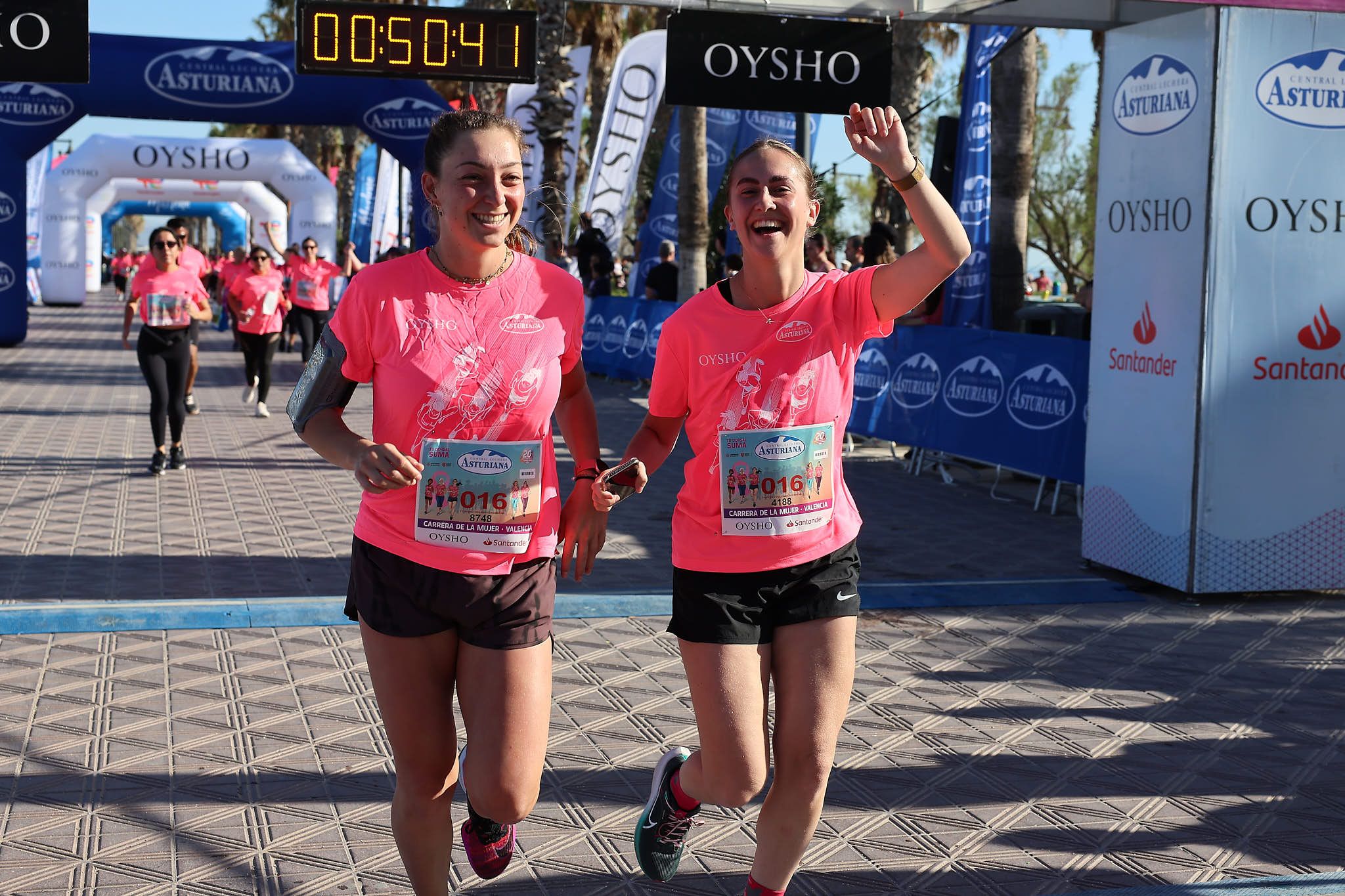 Las mejores fotos de la Carrera de la Mujer Central Lechera Asturiana de Valencia 2024. 0943