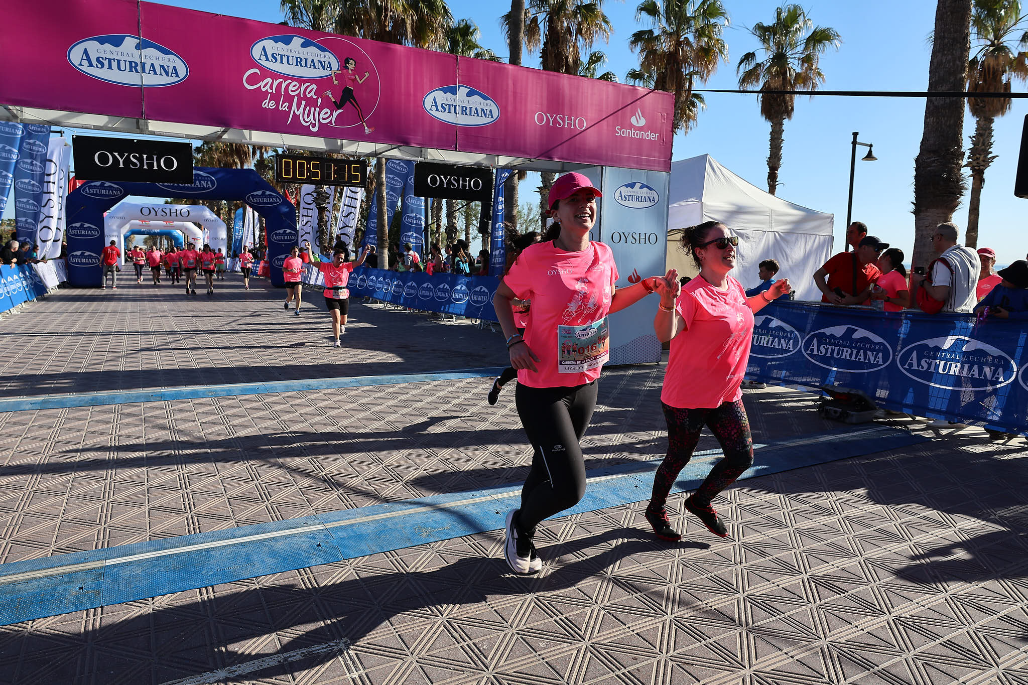 Las mejores fotos de la Carrera de la Mujer Central Lechera Asturiana de Valencia 2024. 0960