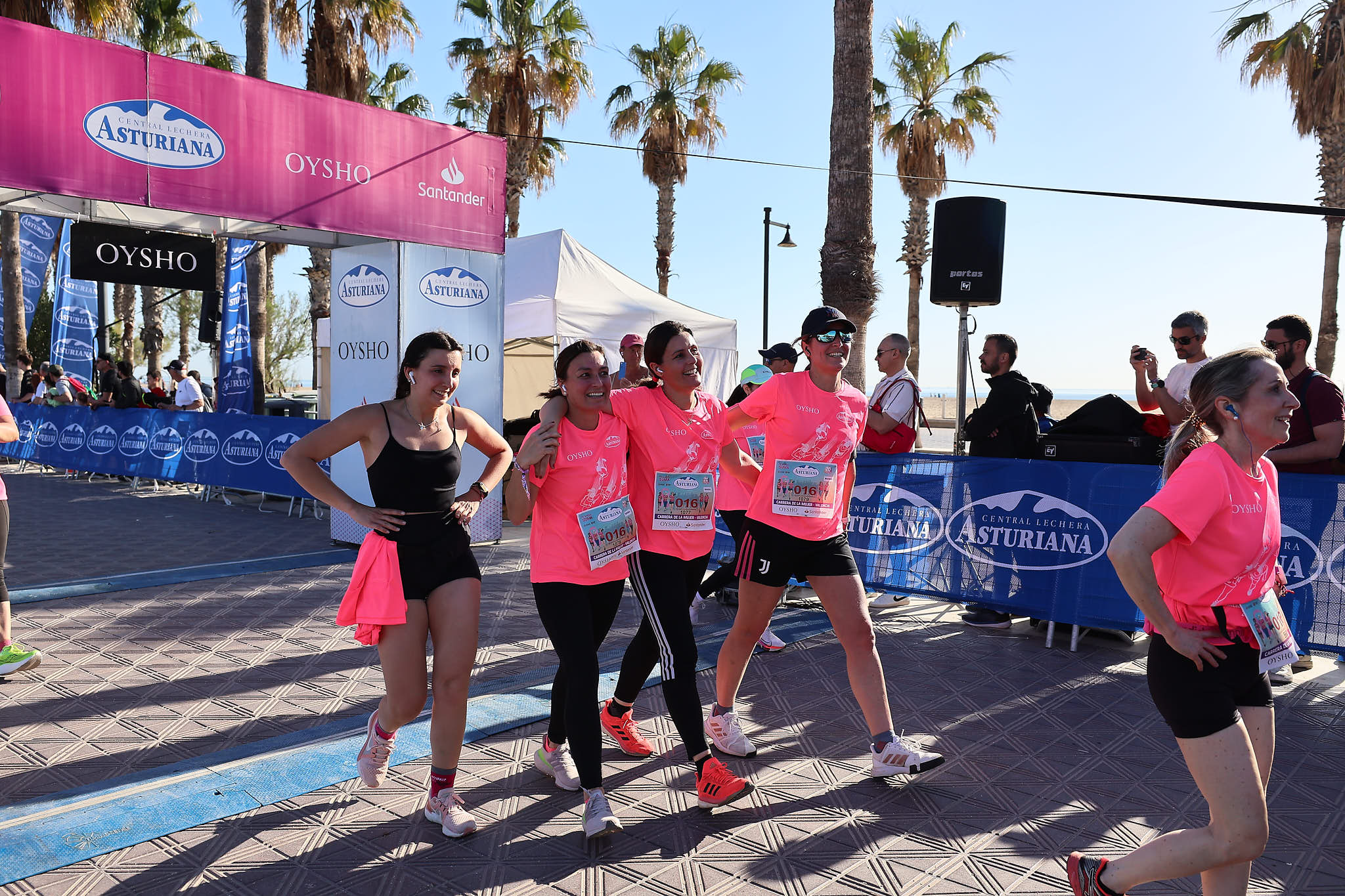 Las mejores fotos de la Carrera de la Mujer Central Lechera Asturiana de Valencia 2024. 0666