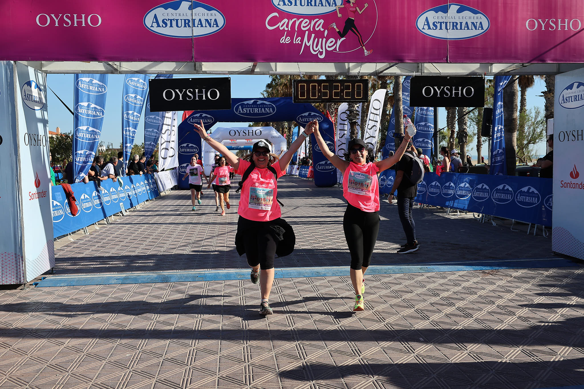 Las mejores fotos de la Carrera de la Mujer Central Lechera Asturiana de Valencia 2024. 0978