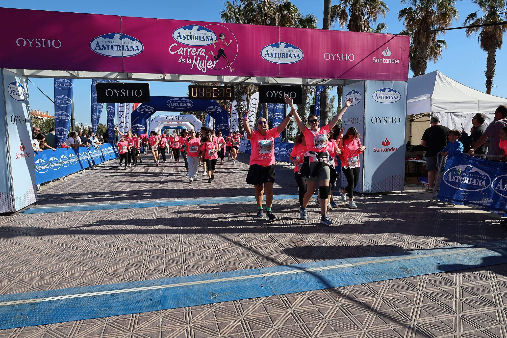Las mejores fotos de la Carrera de la Mujer Central Lechera Asturiana de Valencia 2024. 1273