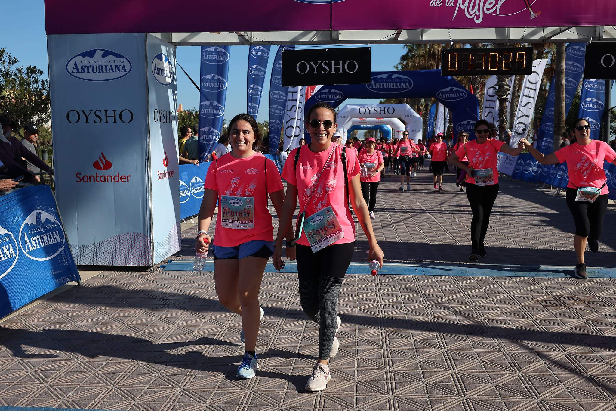 Las mejores fotos de la Carrera de la Mujer Central Lechera Asturiana de Valencia 2024. 1278