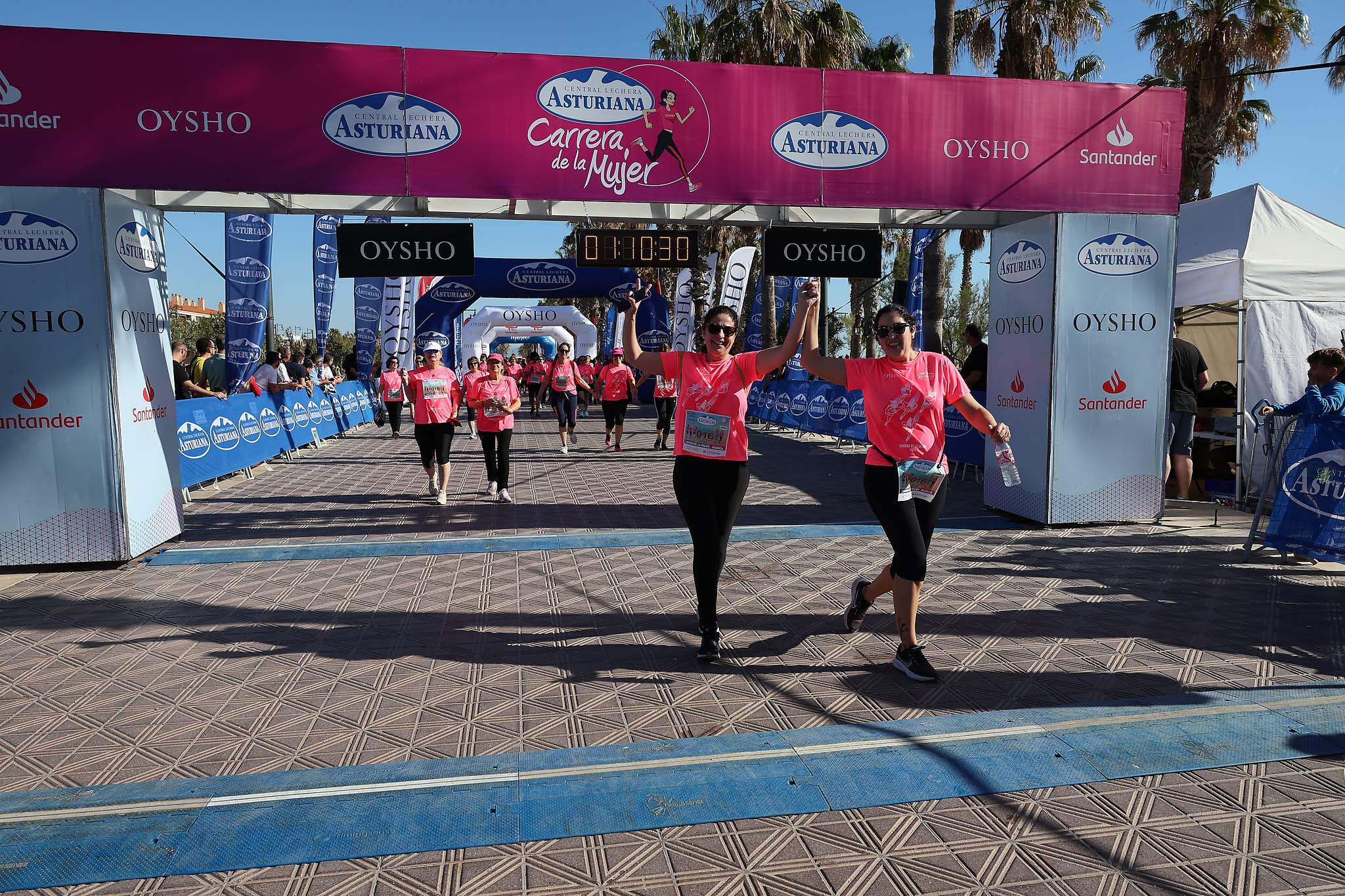 Las mejores fotos de la Carrera de la Mujer Central Lechera Asturiana de Valencia 2024. 1279
