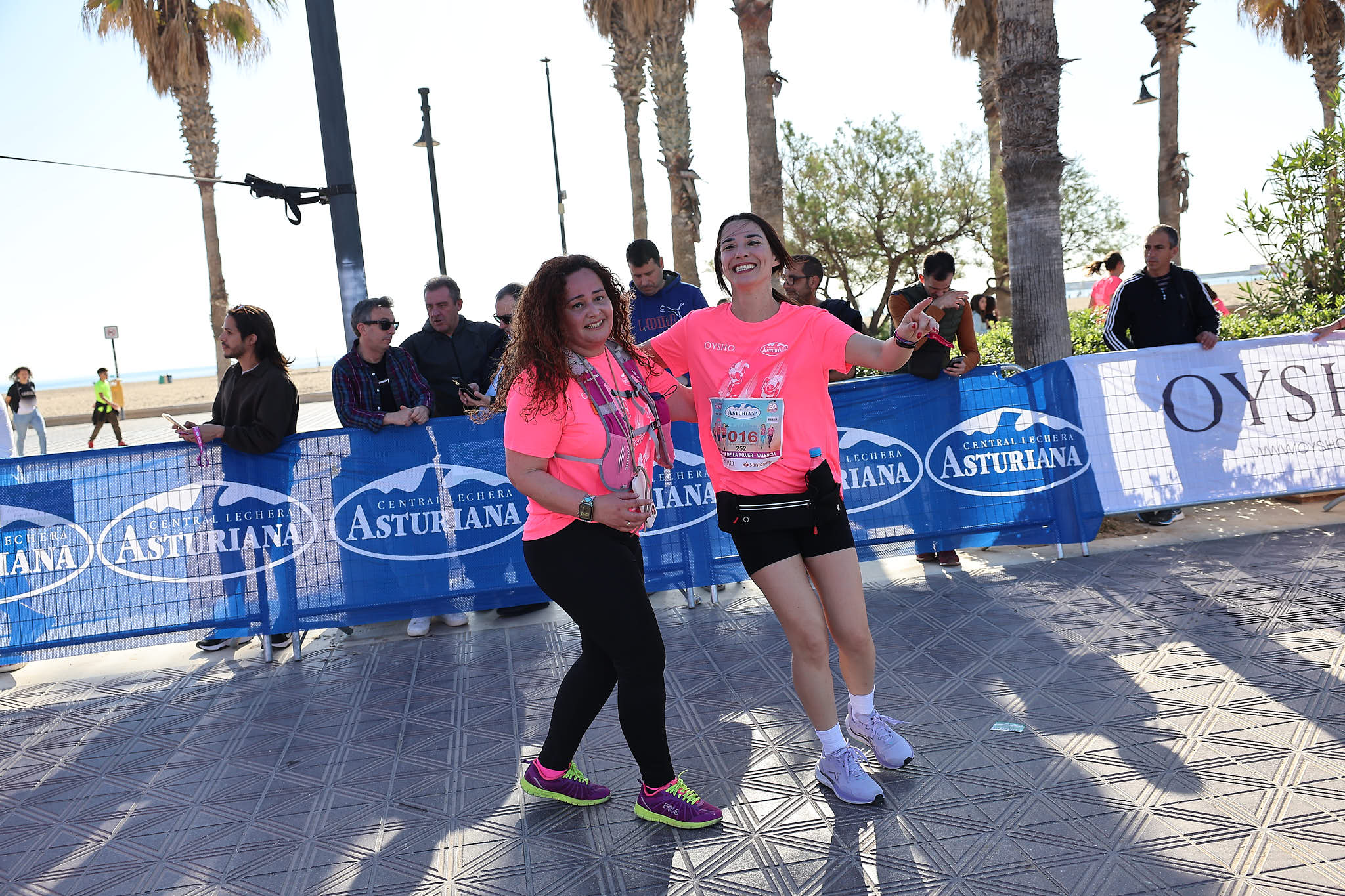 Las mejores fotos de la Carrera de la Mujer Central Lechera Asturiana de Valencia 2024. 0996