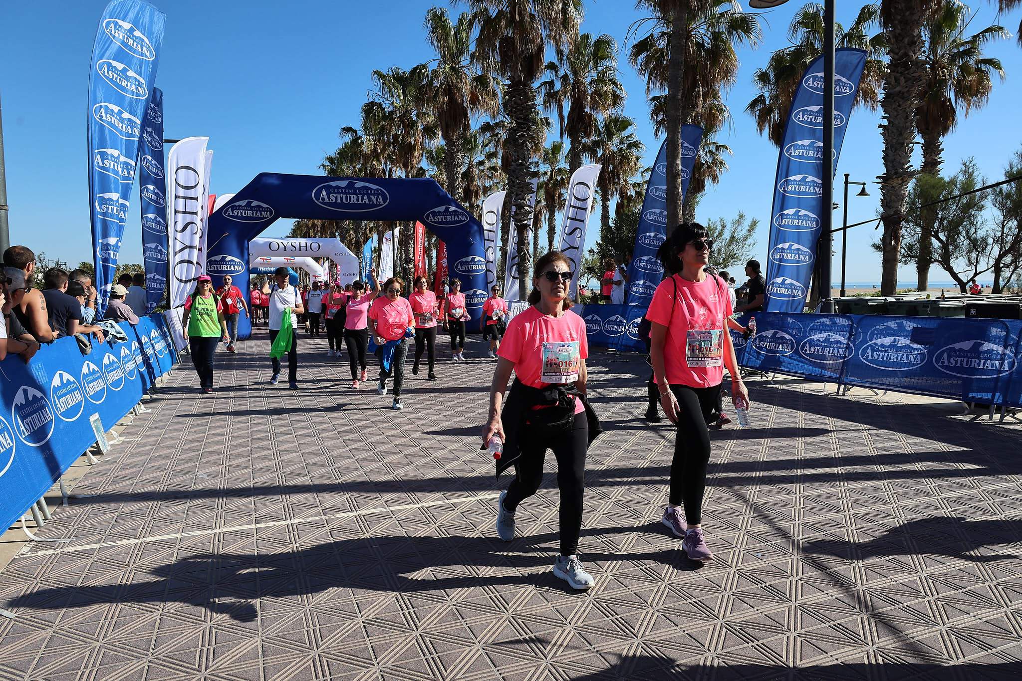 Las mejores fotos de la Carrera de la Mujer Central Lechera Asturiana de Valencia 2024. 1327